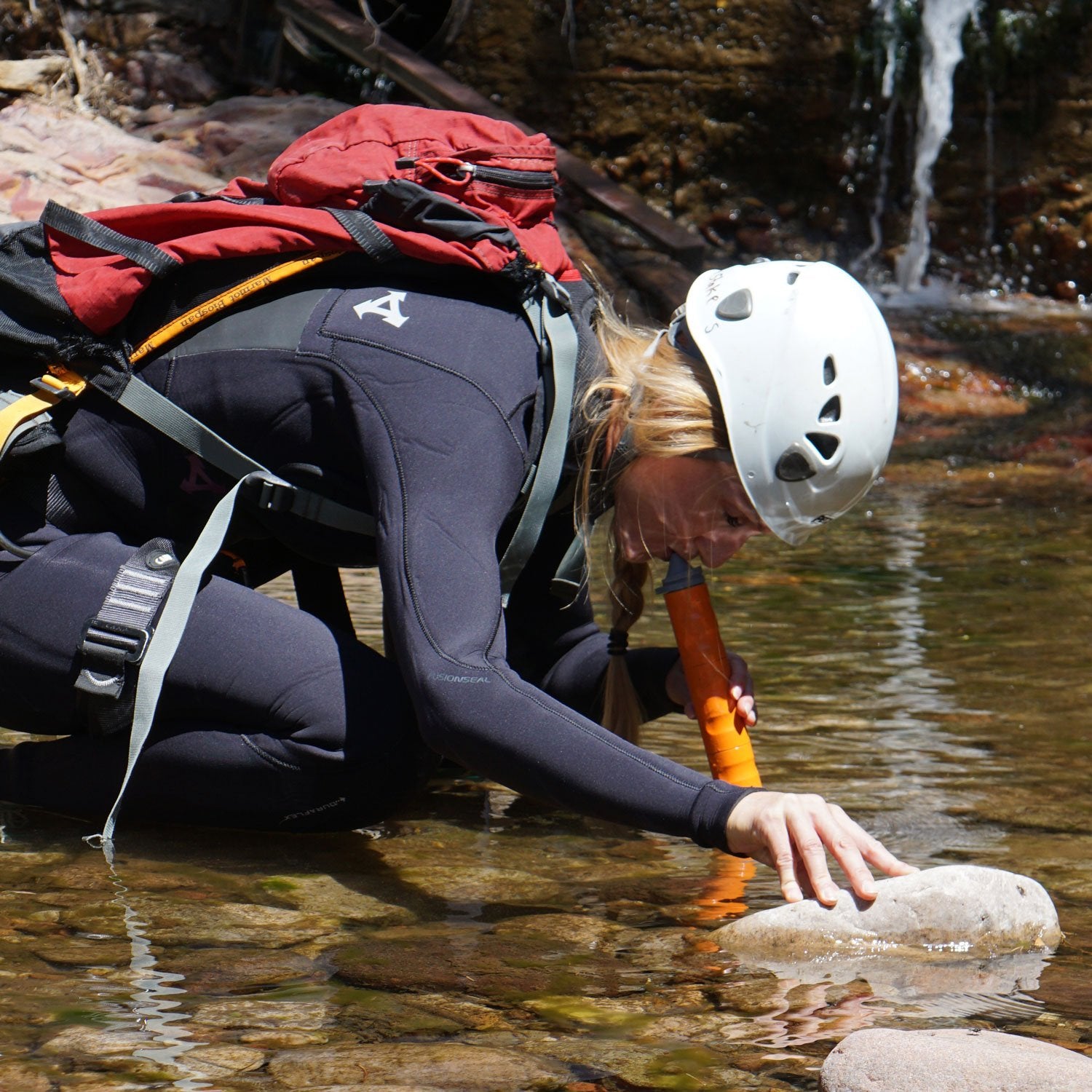 Renovo Water Muv Eclipse Survival Water Filter System - Blocks Chemicals, Bacteria, Viruses, And More - The Ultimate Survival Wa
