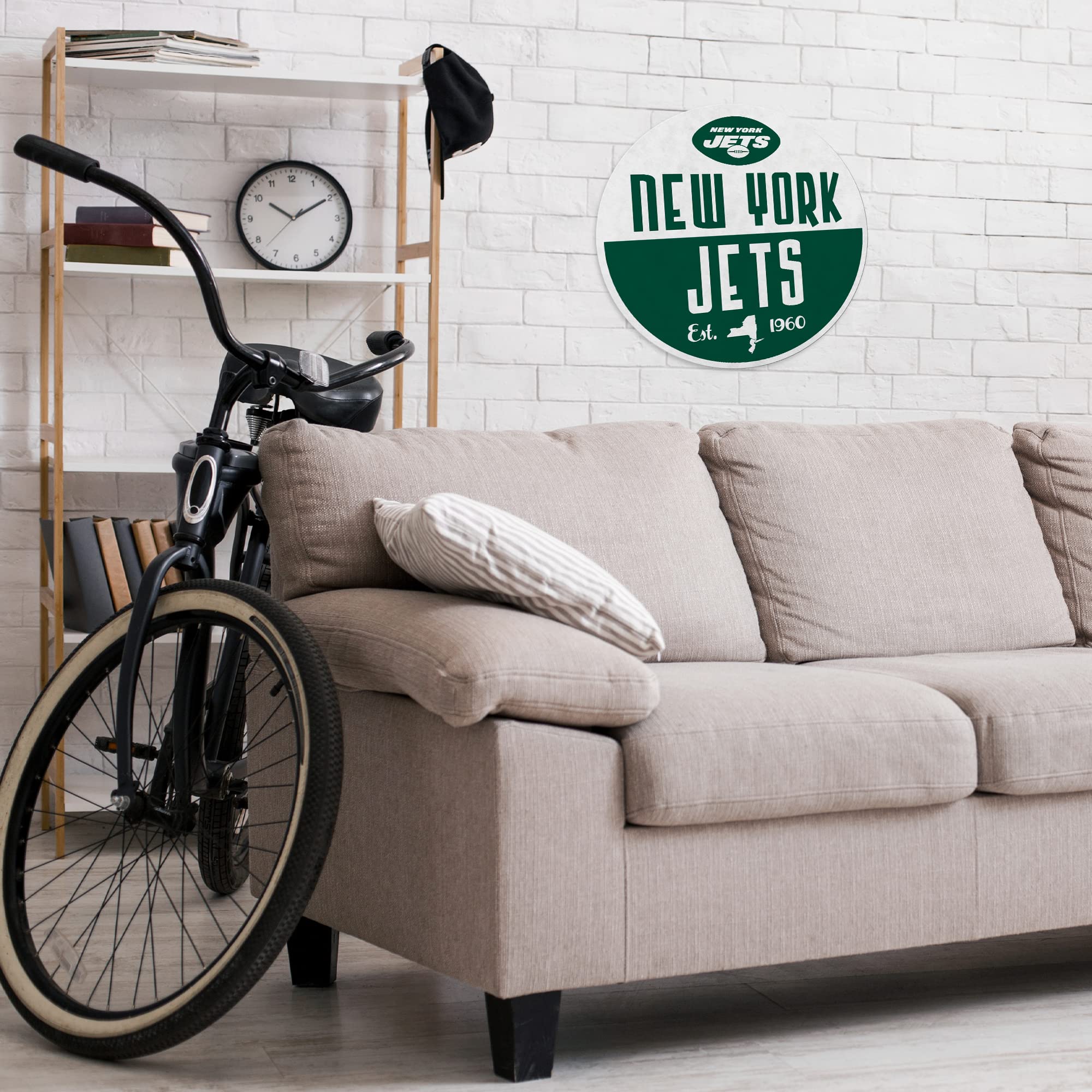 Rico Industries Nfl New York Jets Classic Shape Cut Pennant - Home And Living Room D  Cor - Soft Felt Ez To Hang , 18X0.10X18