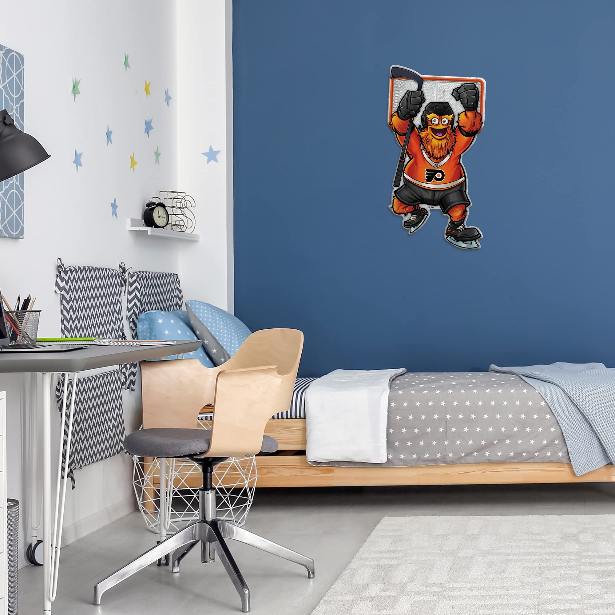 Rico Industries Nhl Philadelphia Flyers Mascot Shape Cut Pennant - Home And Living Room D  Cor - Soft Felt Ez To Hang 18X0.10X18