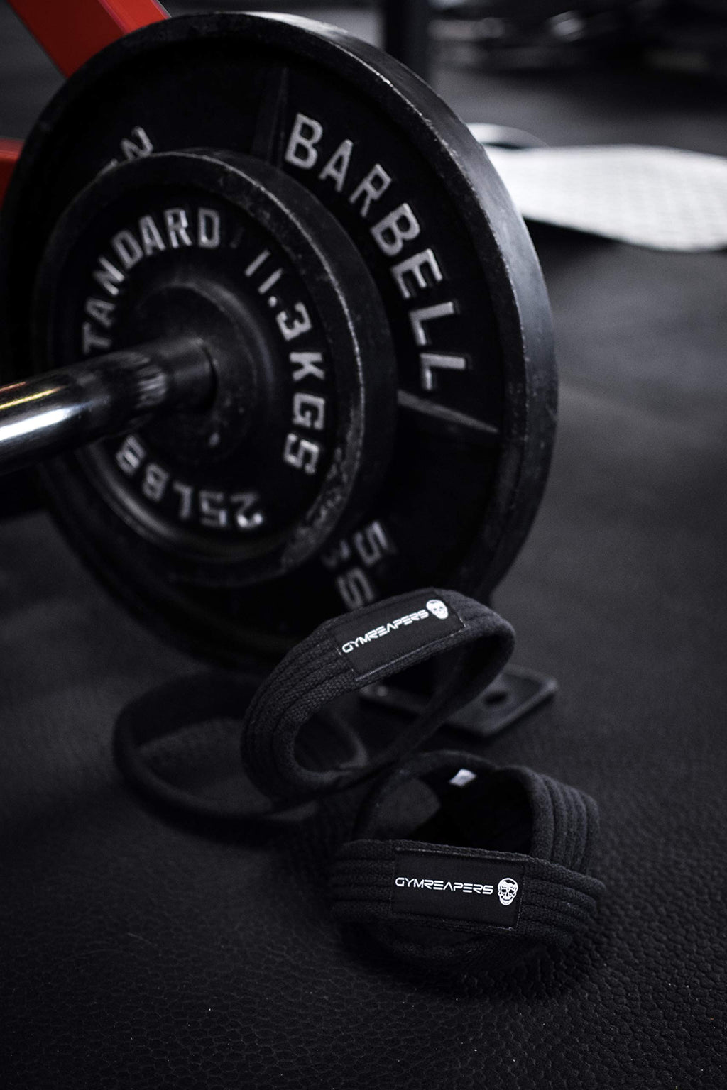 Figure 8 Lifting Straps For Deadlift, Powerlifting, Strongman, & Cross Training (Black, Medium)