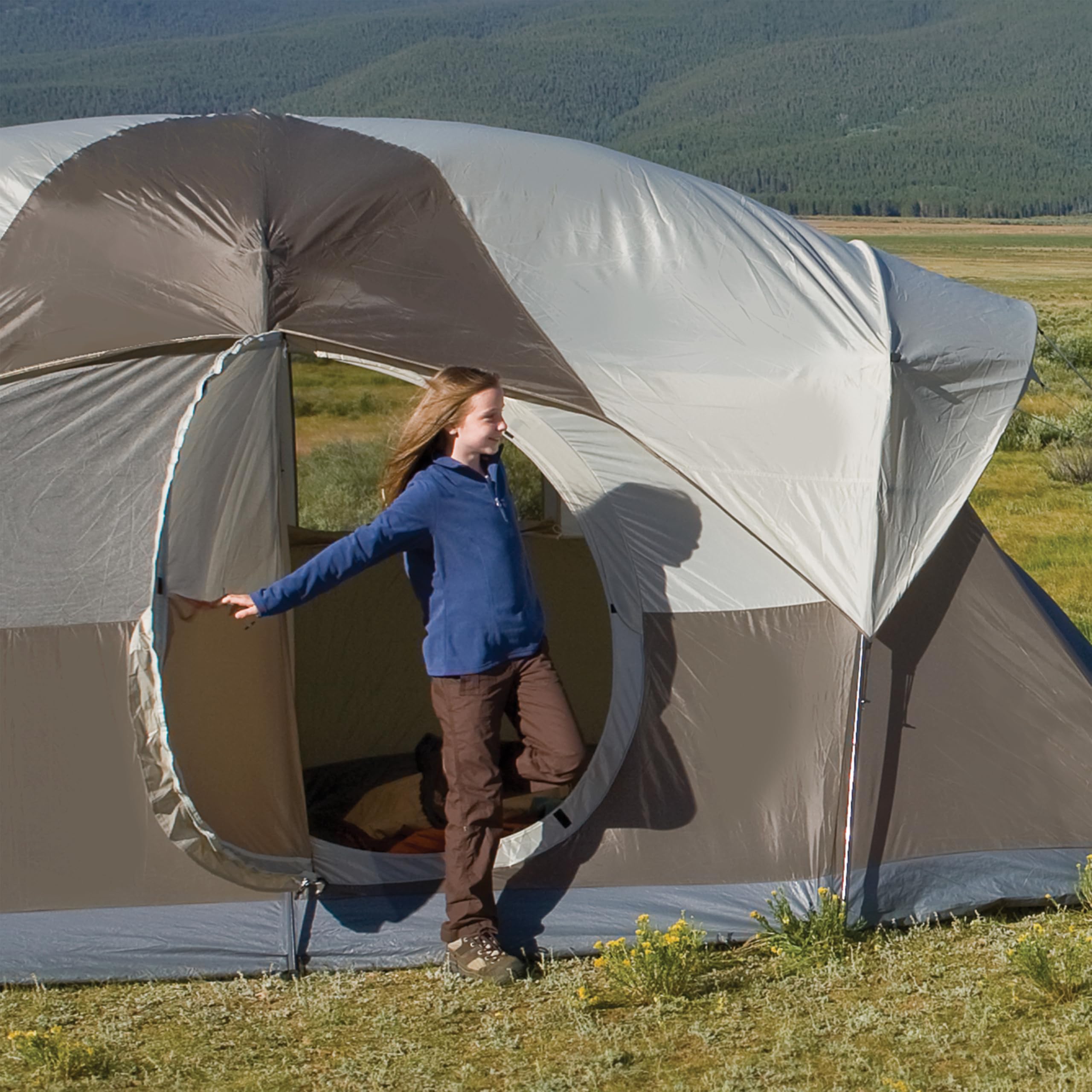 Coleman 6-Person Weathermaster Tent With Screened Porch, Weatherproof Tent With Screen Room, Rainfly & Carry Bag Included