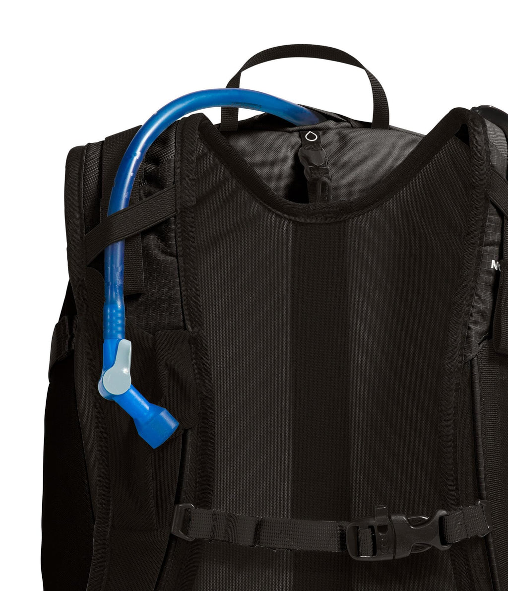 The North Face Basin 24 Liter Technical Daypack with Rain Cover | Unisex Backpack, Hipbelt, Hiking Pole Attachment, Compression