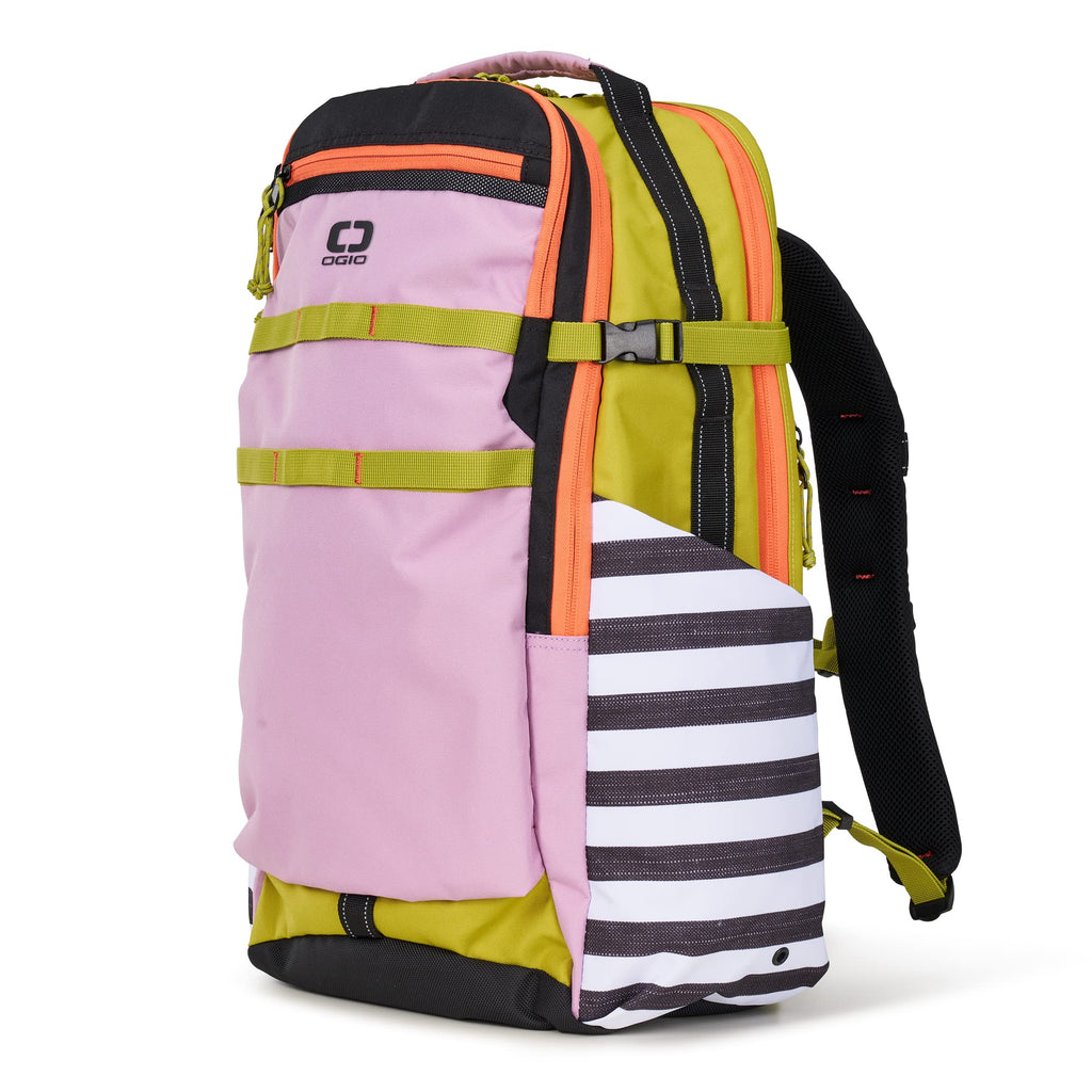 OGIO Alpha Backpack (25 Liter, Purple Passion)