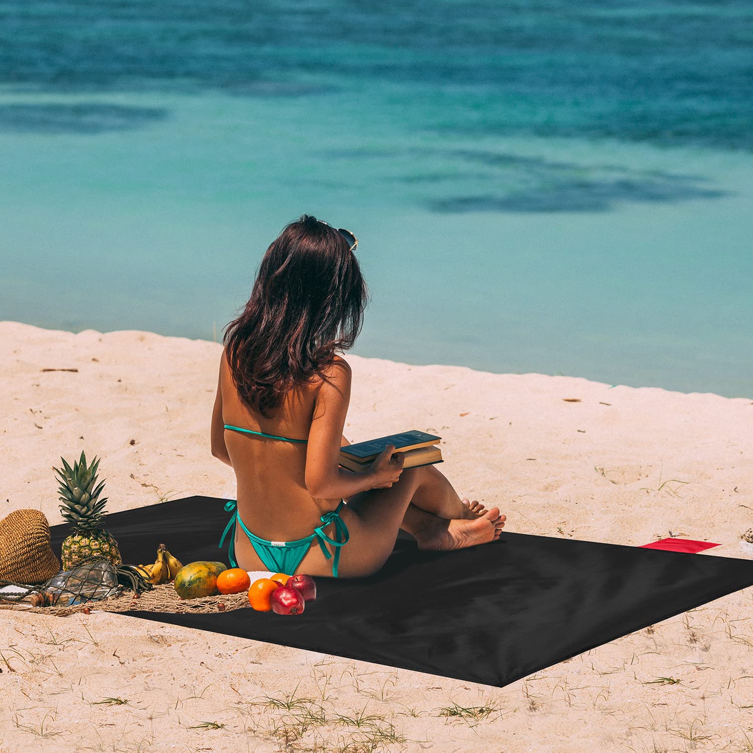 Odoland Beach Blanket Picnic Blanket, 43.3 X 27.5 Sandproof Waterproof Outdoor Pocket Blanket With Portable Bag, Foldable Lightw