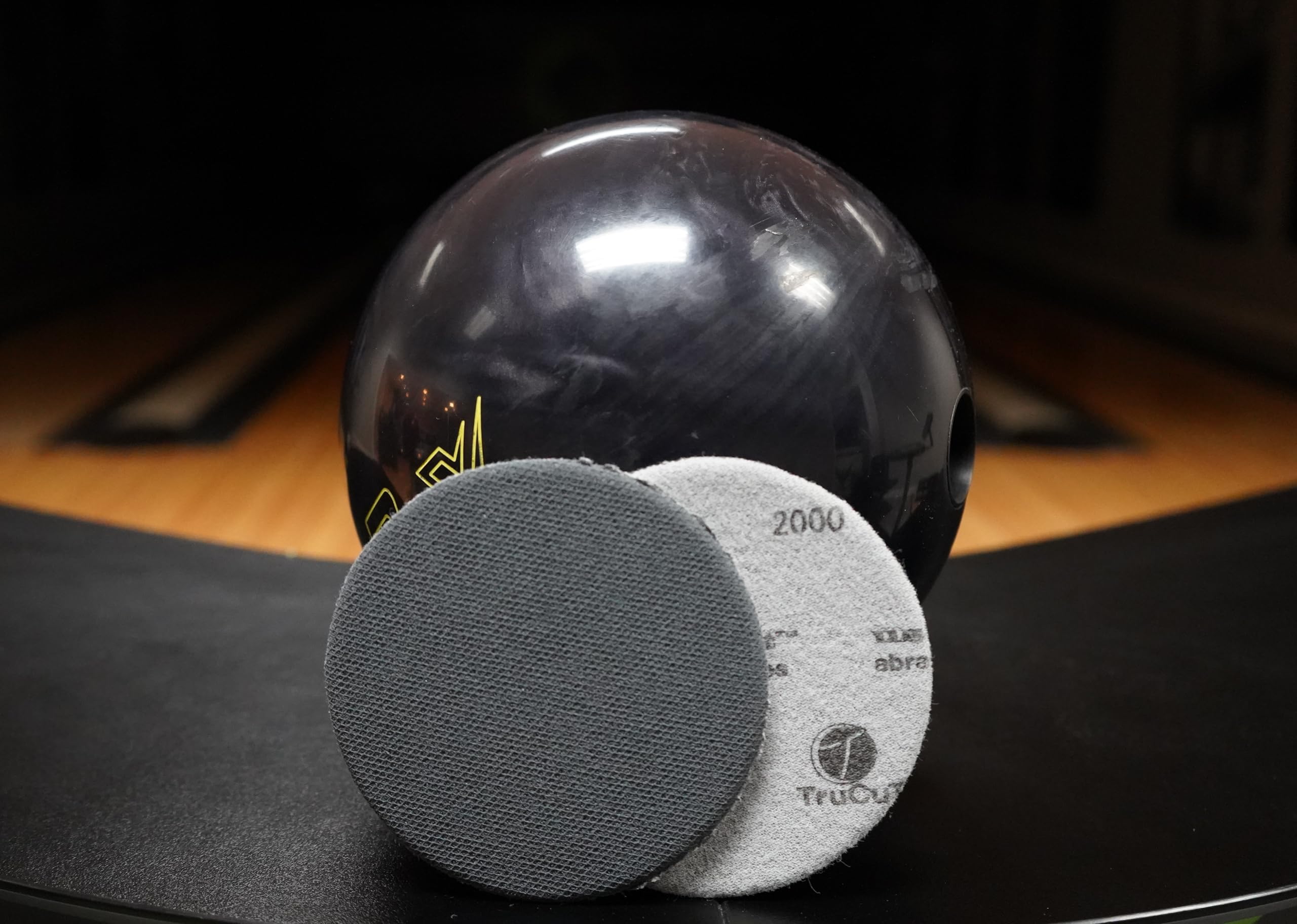 Trucut Sanding Pad  2000 Grit  5'' Diameter  Sanding Pads Made For Bowling Balls  Bowling Ball Resurfacing Pads  Surface Managem
