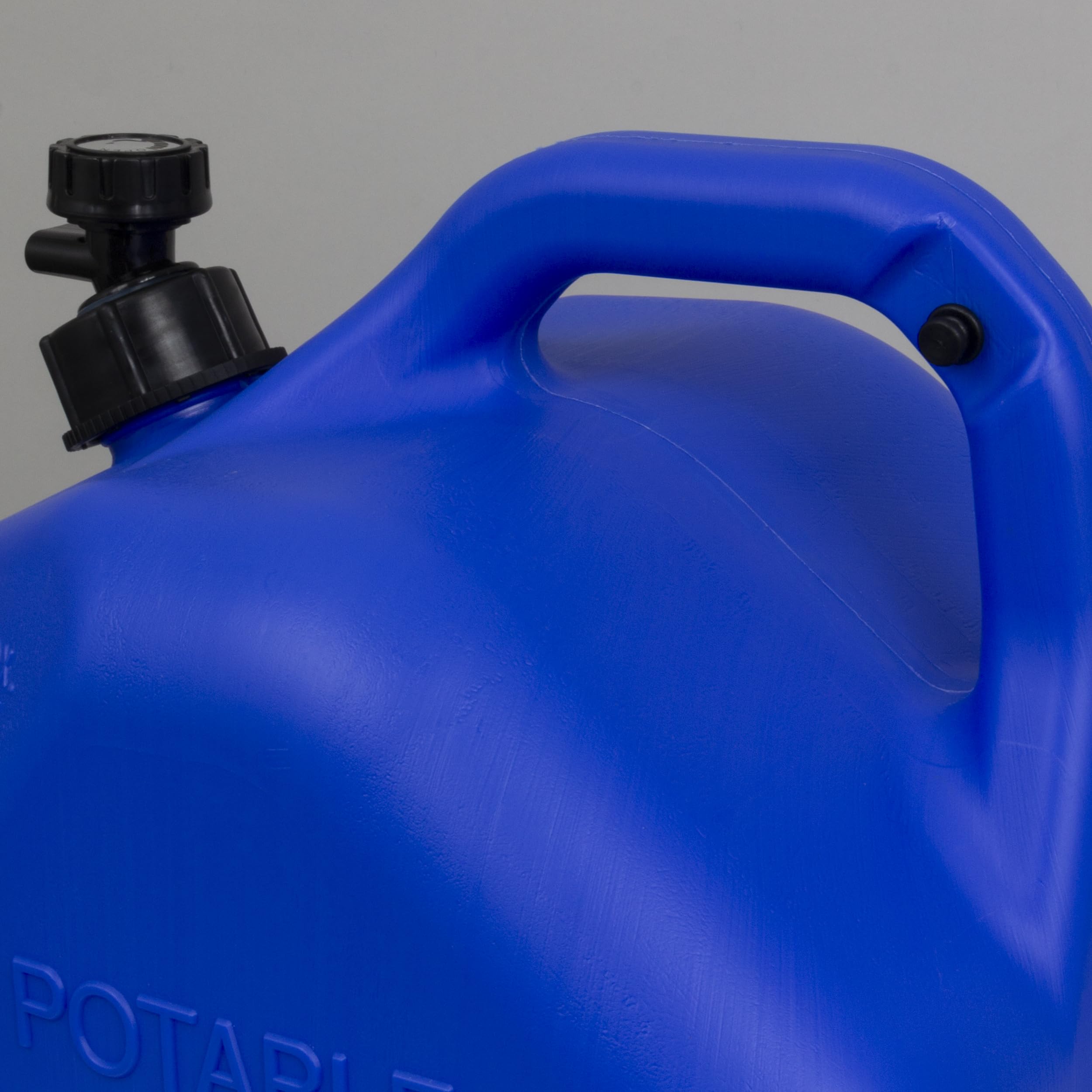 Scepter Flow Control 5 Gallon Water Jug With Spigot, Leak-Proof Heavy Duty Water Can For Camping Supplies, Storage, Hurricanes A