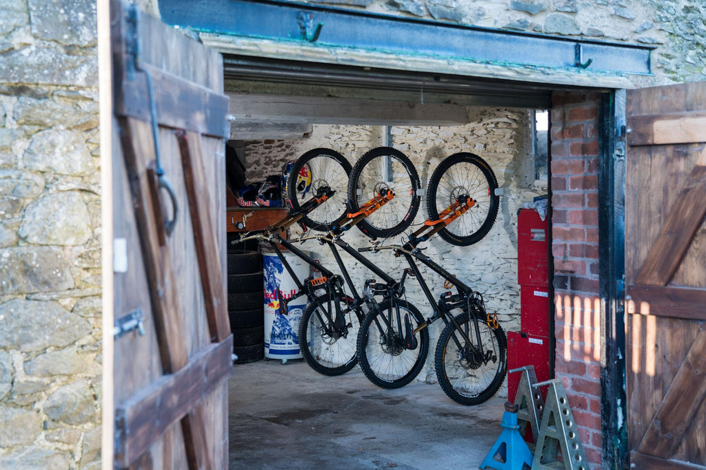 Hornit Clug Bike Clip Storage Rack & Mount System - Worlds Smallest Bike Rack For Indoor/Outdoor Bike Storage - Won'T Damage Rim