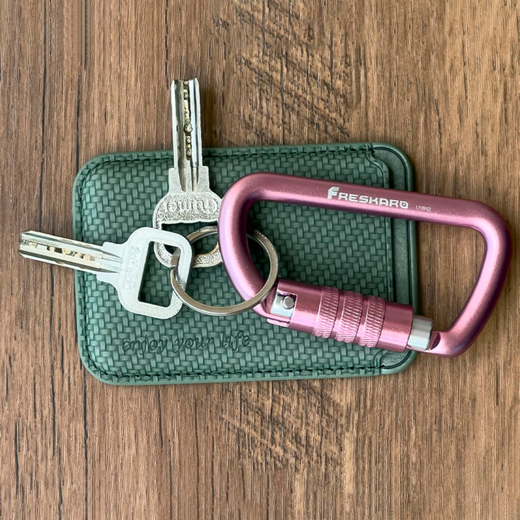 Freskaro 3Inch Locking Carabiner Clips With A Twist Auto Lock, Heavy Duty Rated 2698Lbs, Lightweight & Rustproof 7075 Aluminum,
