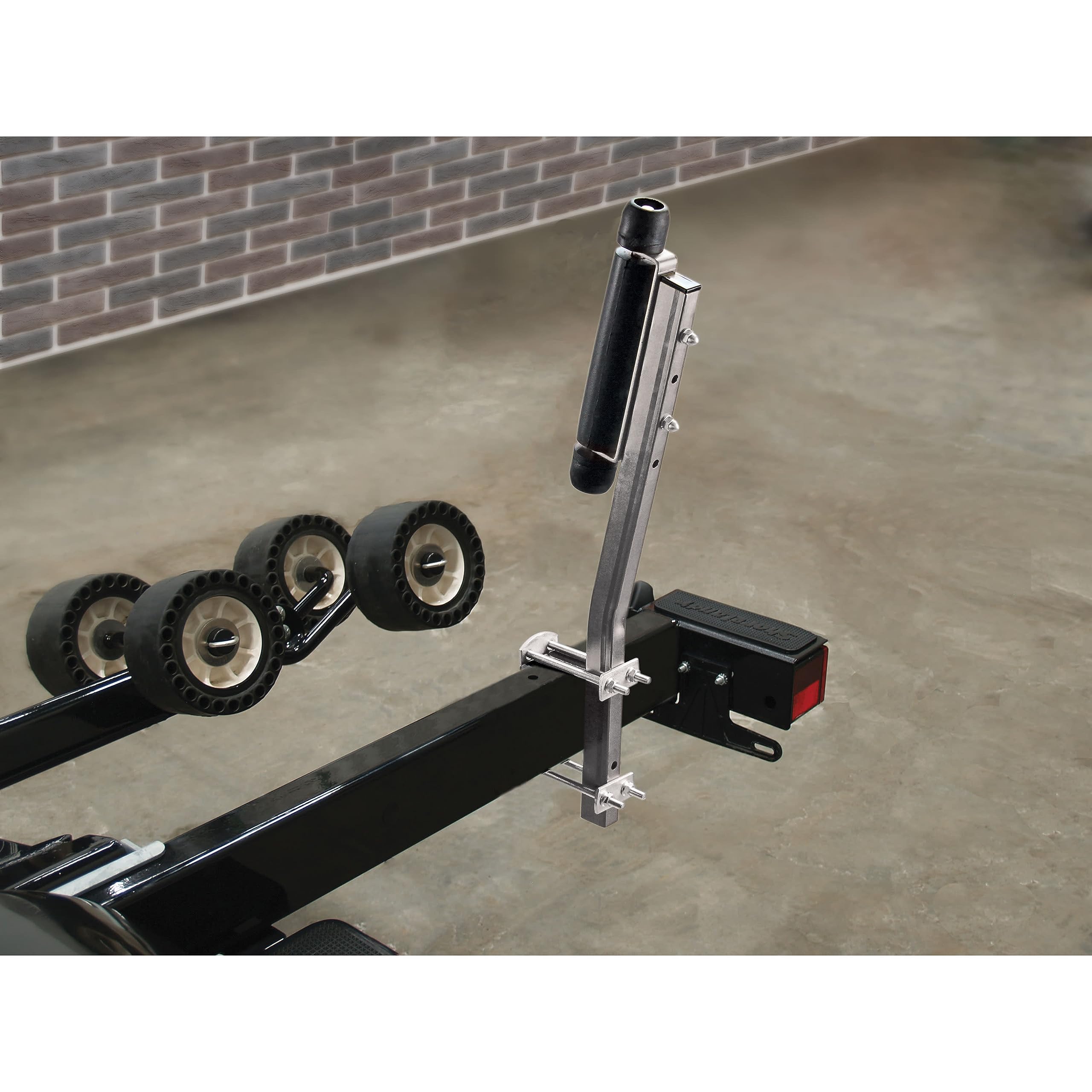 Extreme Max 3005.3825 Side Mount Roller Guide-On System