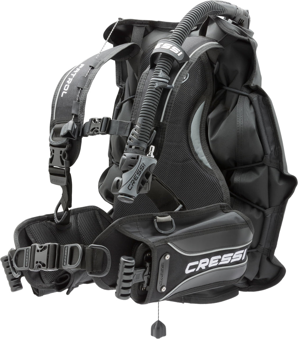 Cressi Travel-Friendly Light Back Inflation Bcd For Scuba Diving  Patrol: Designed In Italy