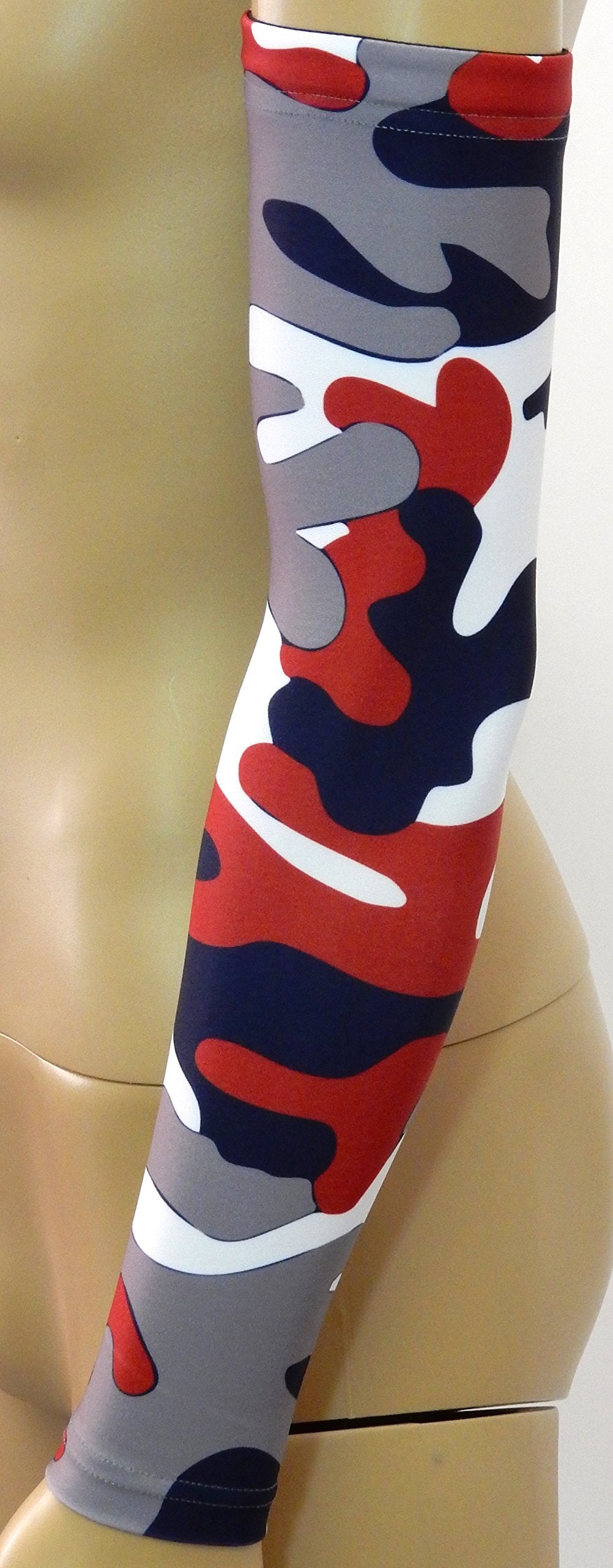 Sportsfarm New! - Navy Blue Gray Red White Woodland Camo Arm Sleeve (Medium)