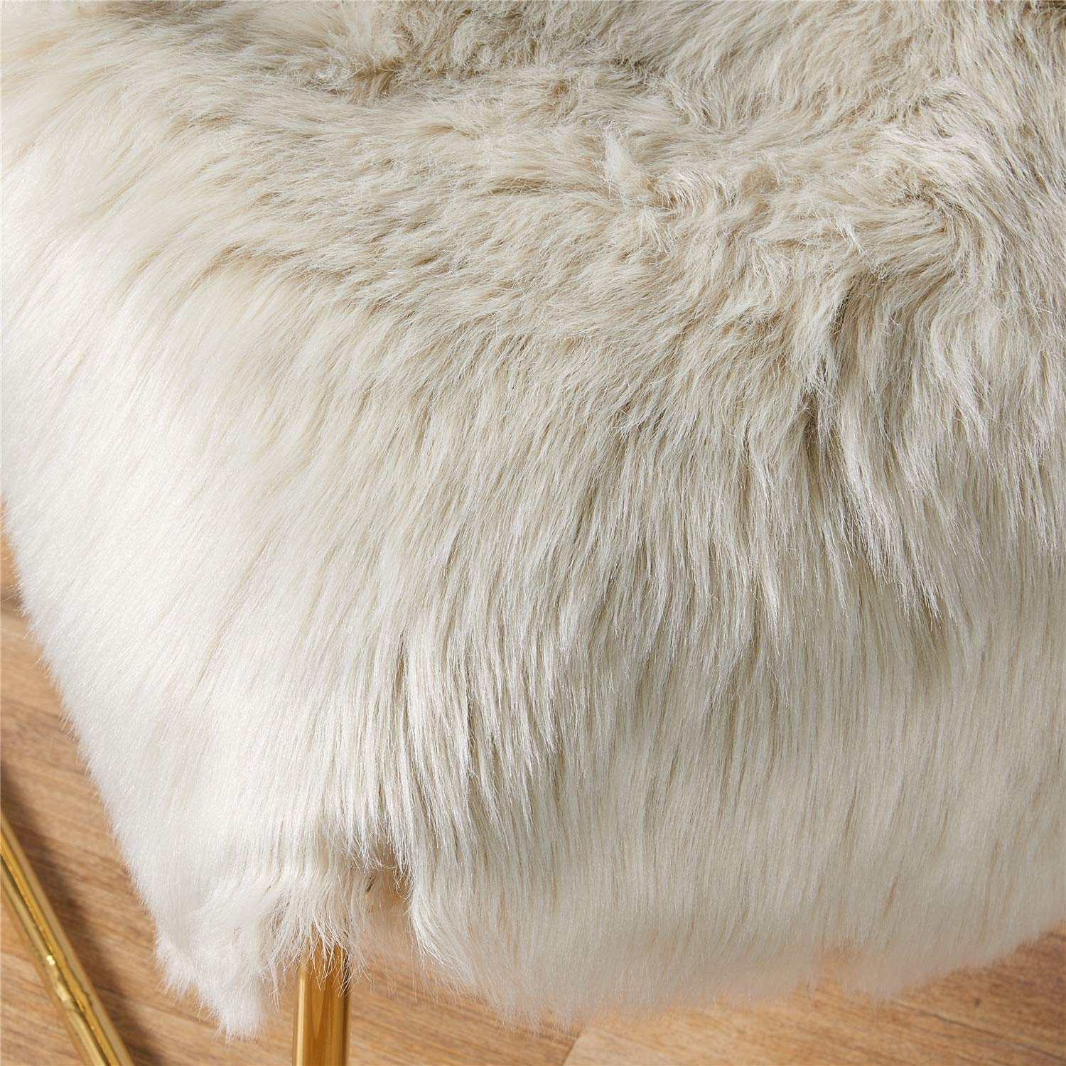 Easyjoy Ultra Soft Fluffy Shaggy Area Rug Faux Fur Rug Chair Cover Seat Pad Fuzzy Area Rug For Bedroom Floor Sofa Living Room (2