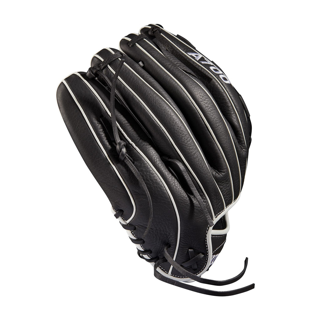 Wilson 2022 A700 12.5'' Fastpitch Outfield Glove - Left Hand Throw, Black/White