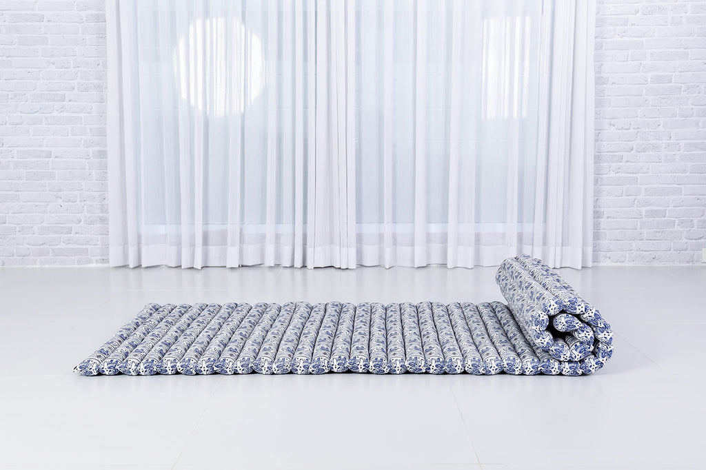 Leewadee - Foldable Floor Mattress - Japanese Roll Up Futon -Trifold Tatami Mat- Guest Floor Bed - Camping Mattress - Thai Massa