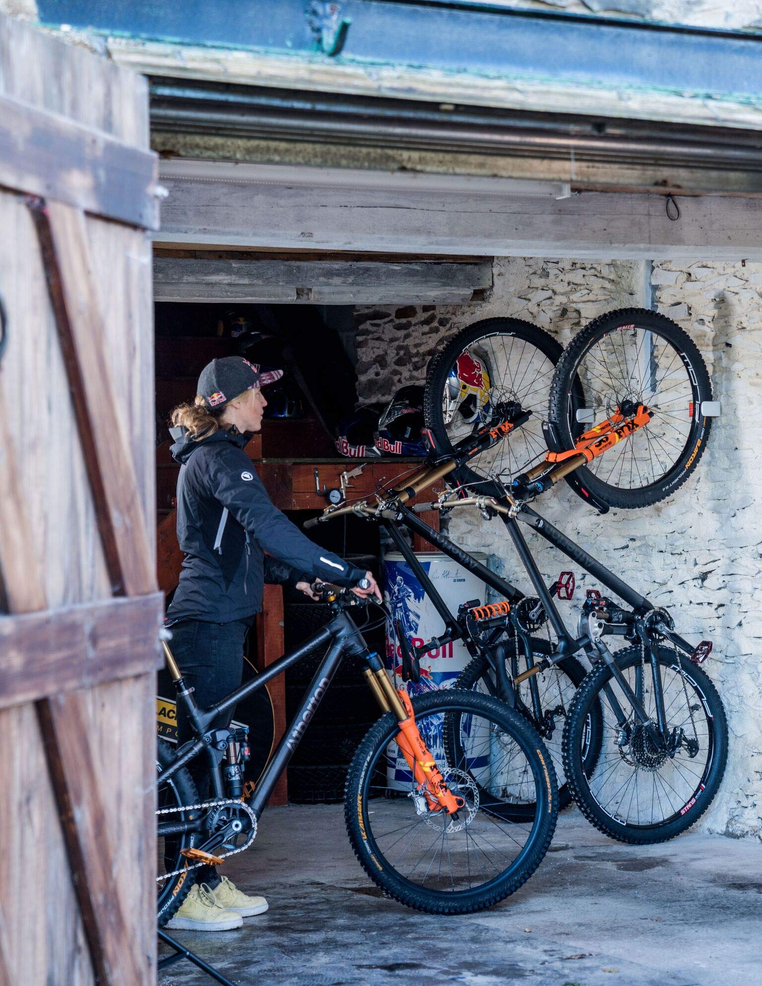 Hornit Clug Bike Clip Storage Rack & Mount System - Worlds Smallest Bike Rack For Indoor/Outdoor Bike Storage - Won'T Damage Rim