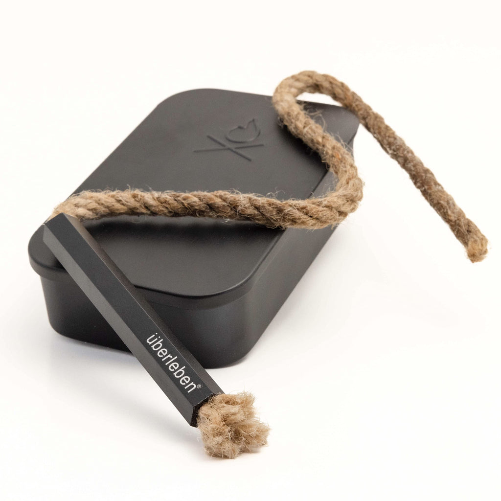       Berleben Tind      R Wick & Bellow - Parrafin Wax Infused Hemp Tinder Tube, Fire Starter - Includes Black Anodized Aluminu