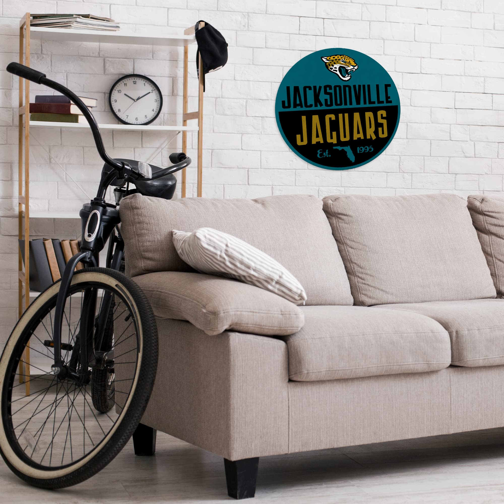 Rico Industries Nfl Football Jacksonville Jaguars Classic Shape Cut Pennant - Home And Living Room D  Cor - Soft Felt Ez To Hang