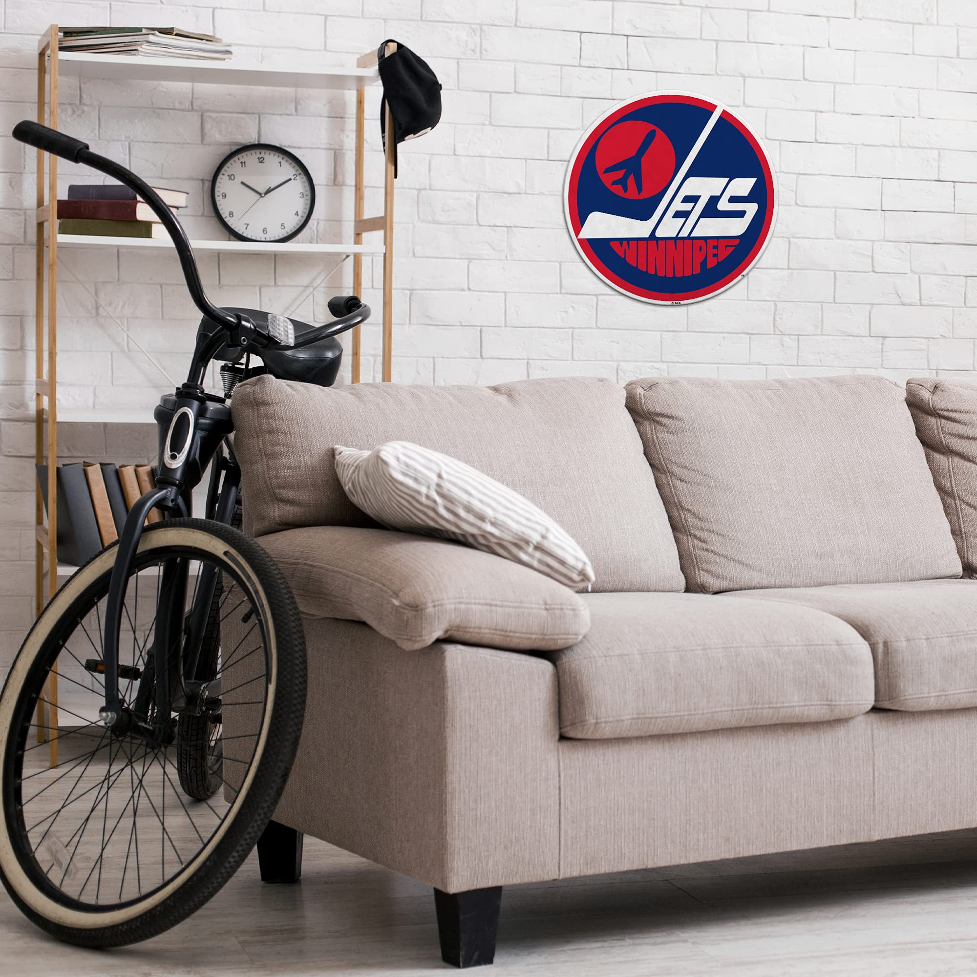 Rico Industries Nhl Winnipeg Jets Retro Shape Cut Pennant - Home And Living Room D  Cor - Soft Felt Ez To Hang
