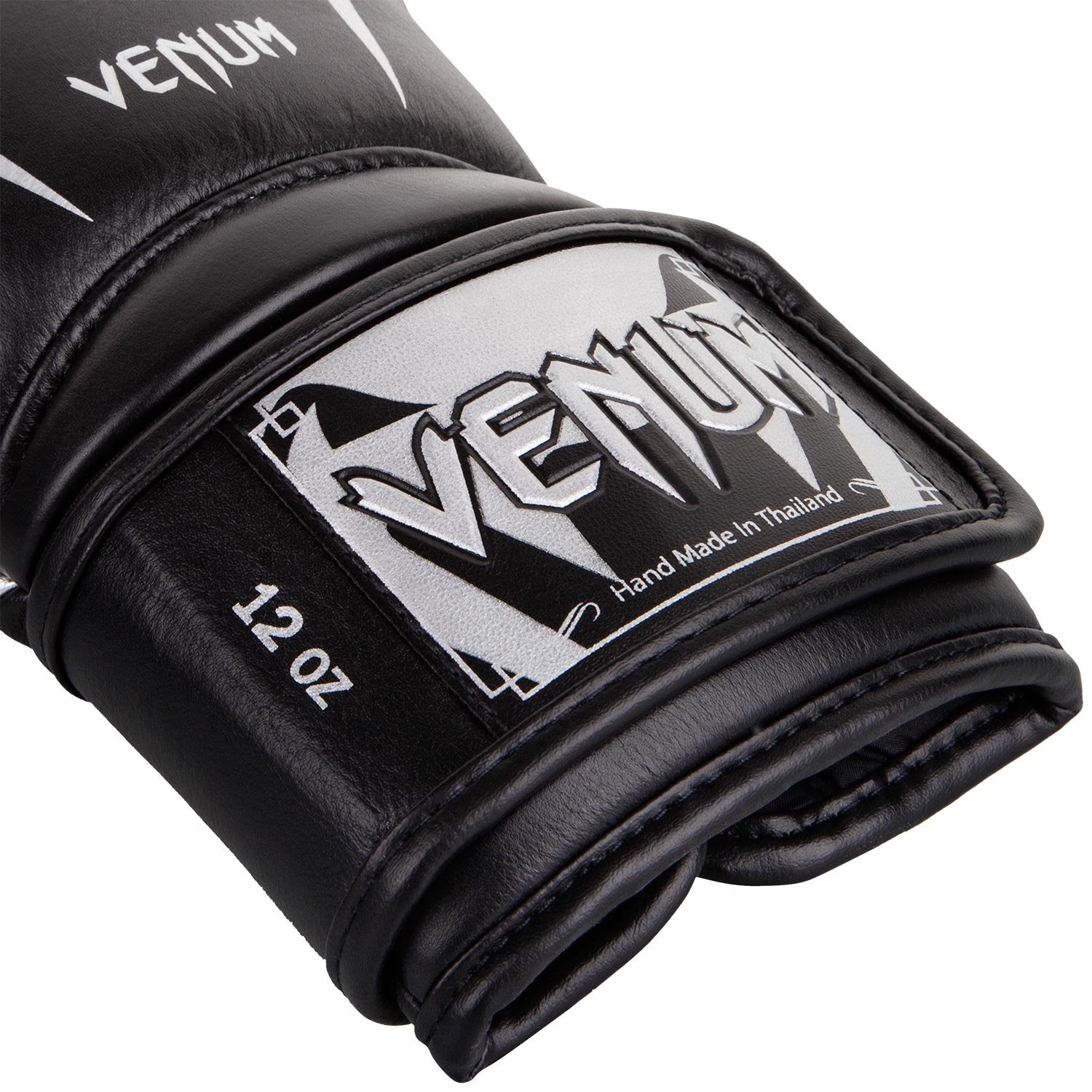 Venum Giant 30 Boxing Gloves - Nappa Leather - Blacksilver 14 Oz