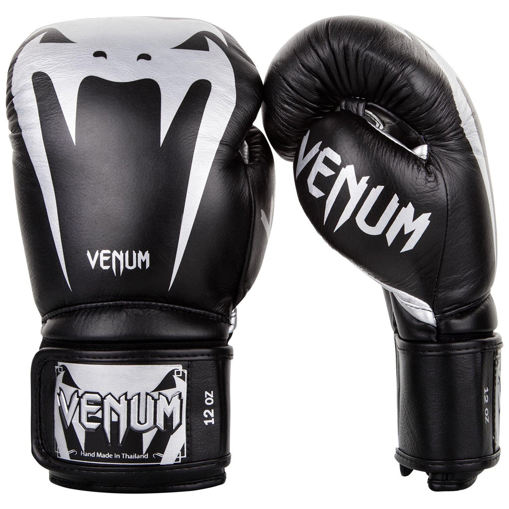 Venum Giant 30 Boxing Gloves - Nappa Leather - Blacksilver, 10 Oz