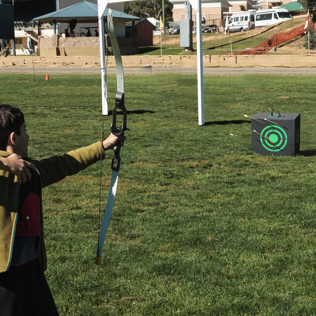 Vevor Archery Target, 16''X18'' All-Side Shotting Archery Arrow Target, Outdoor Portable Archery Target With Carry Handle, Easy