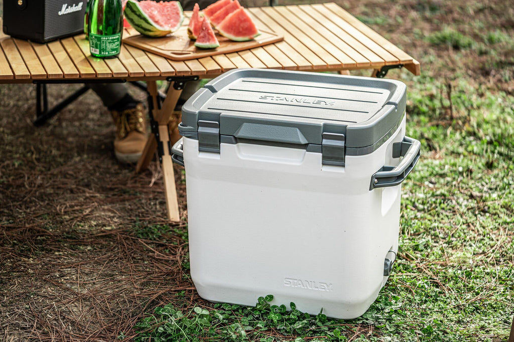 Stanley Adventure Outdoor Cooler 30 Qt | Heavy Duty Outdoor Camping Cooler With Easy Carry Side Handles | 4 Days Cooling Ice Che