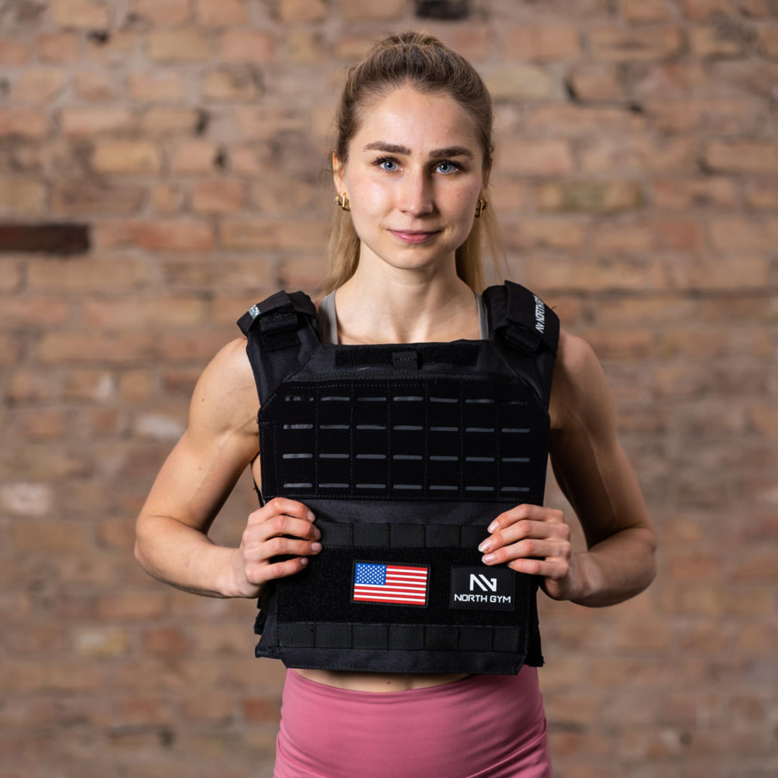 Northgym Adjustable Fitted 20Lbs Weighted Vest For Men And Women/Perfect For Endurance & Strength Training And Wods In Black / 2