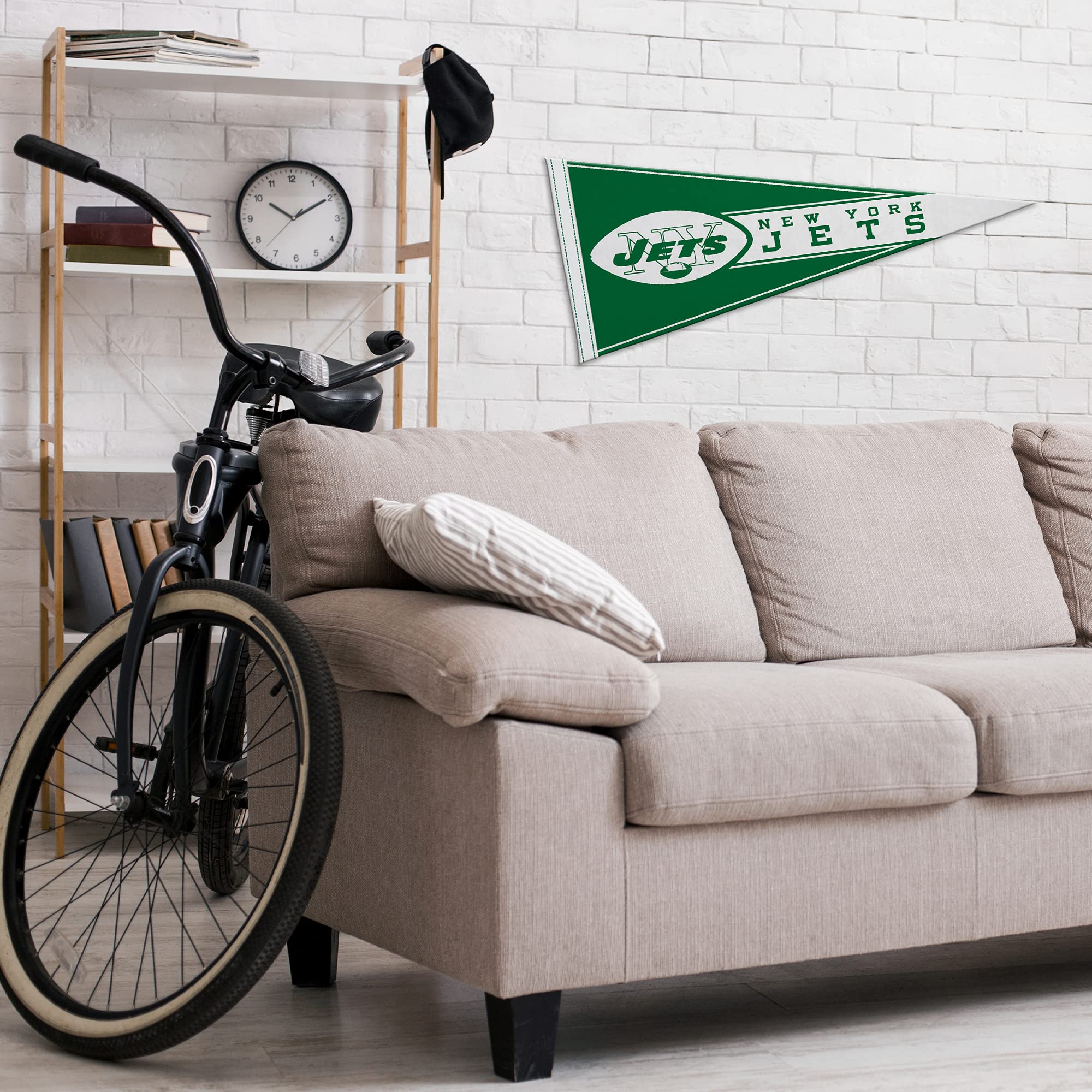 Rico Industries Nfl Football New York Jets Retro 12'' X 30'' Felt Wall D  Cor Pennant - Great For Home/Bed Room/Man Cave D  Cor