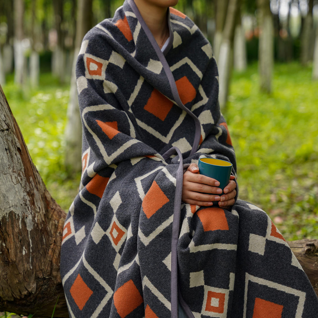 Putian Merino Wool Blanket - 87'' X 63'' Thick Warm Soft Large Bed Throw - Great For Camping, Outdoors, Travel, Car, Couch, All