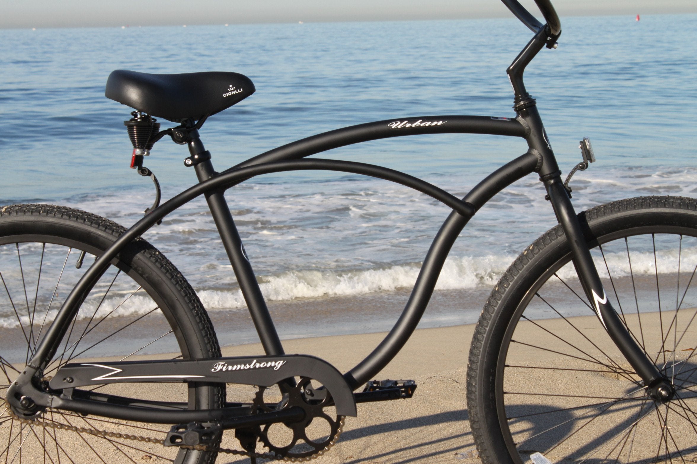 Firmstrong Urban Man Beach Cruiser Bike, Men'S Single Speed Hybrid Bicycle, 26 Inch Wheels, Aluminum, Matte Black