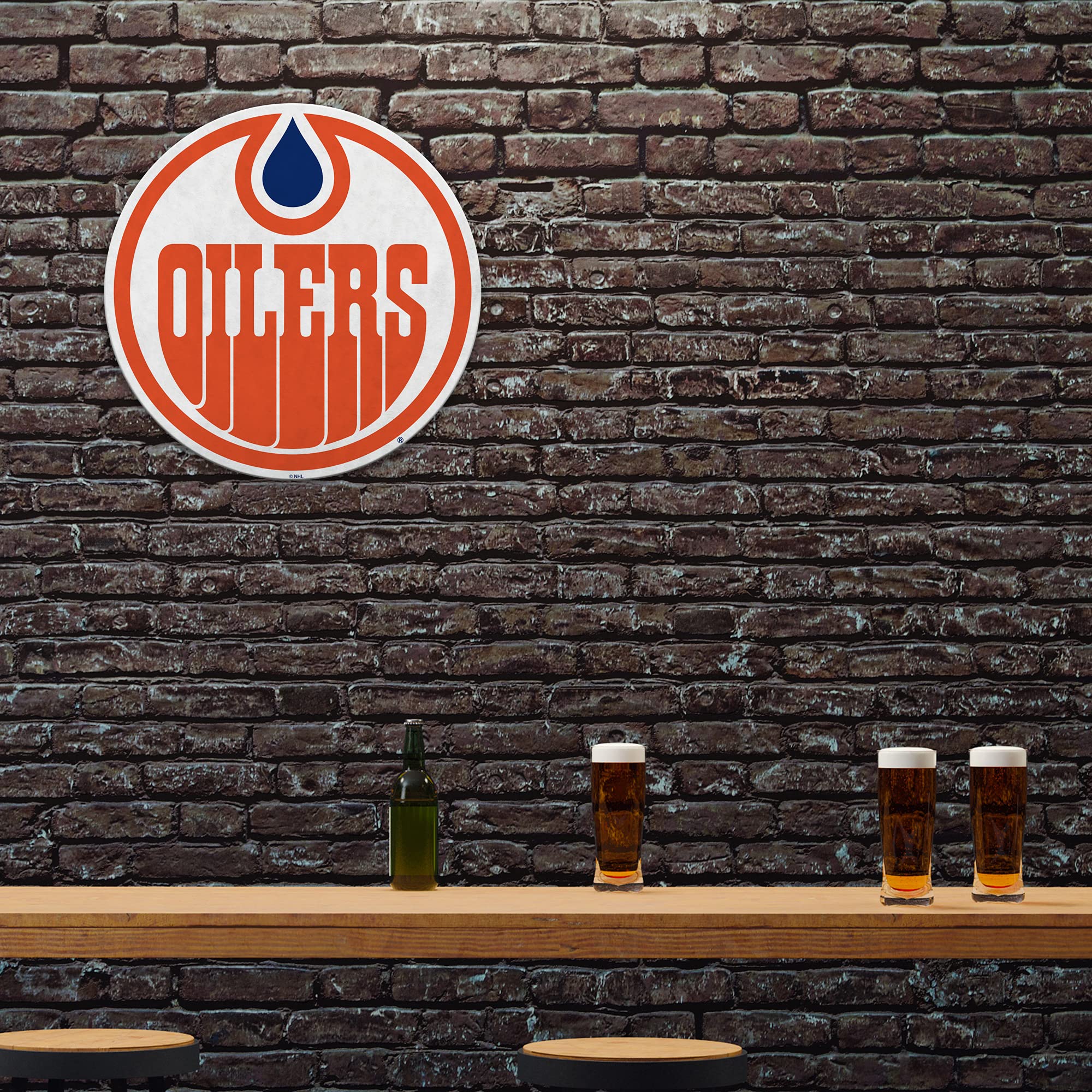 Rico Industries Nhl Edmonton Oilers Retro Shape Cut Pennant - Home And Living Room D  Cor - Soft Felt Ez To Hang