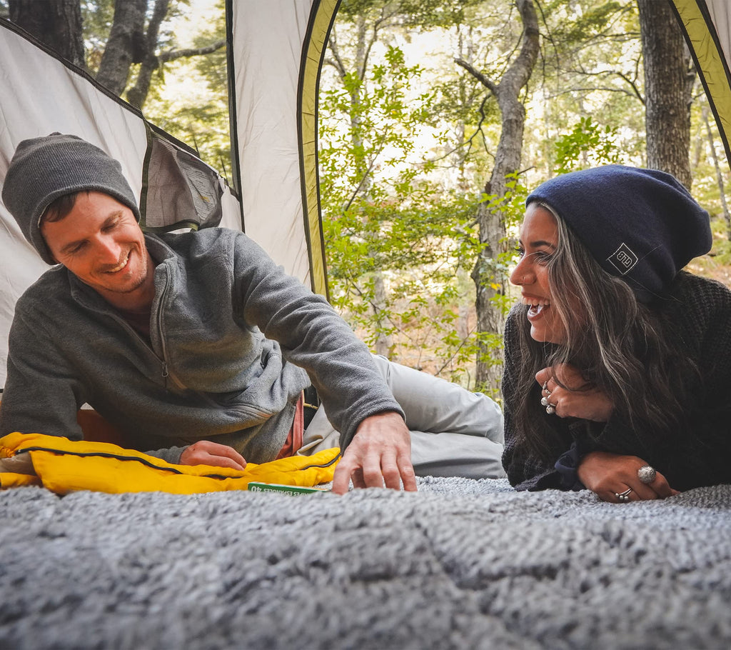 Sherpa Waterproof Outdoor Blanket. Large Sherpa Camping & Stadium Blanket For Cold Weather. Perfect For Picnic, Sports, Concerts