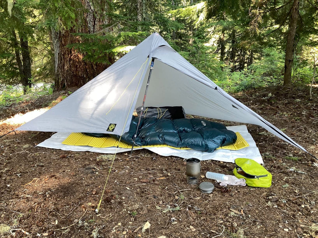 Six Moon Designs Deschutes Ultralight Backpacking Tarp 13 Oz Solo Tarp - Gray