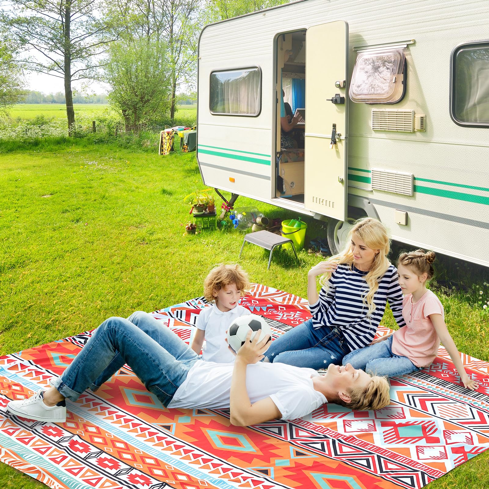 Hihoho Extra Large Waterproof Sandproof Beach Mat 79 X 83 / 120X108 For 1-8 Adults Quick Drying Durable Outdoor Picnic Mat For T
