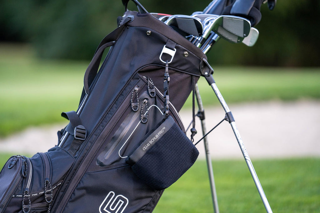 Club Scrub Pro Golf Club And Golf Ball Cleaning Bag, Waterproof Clean Face Technology Liner, Perfectly Dry Microfiber Exterior,