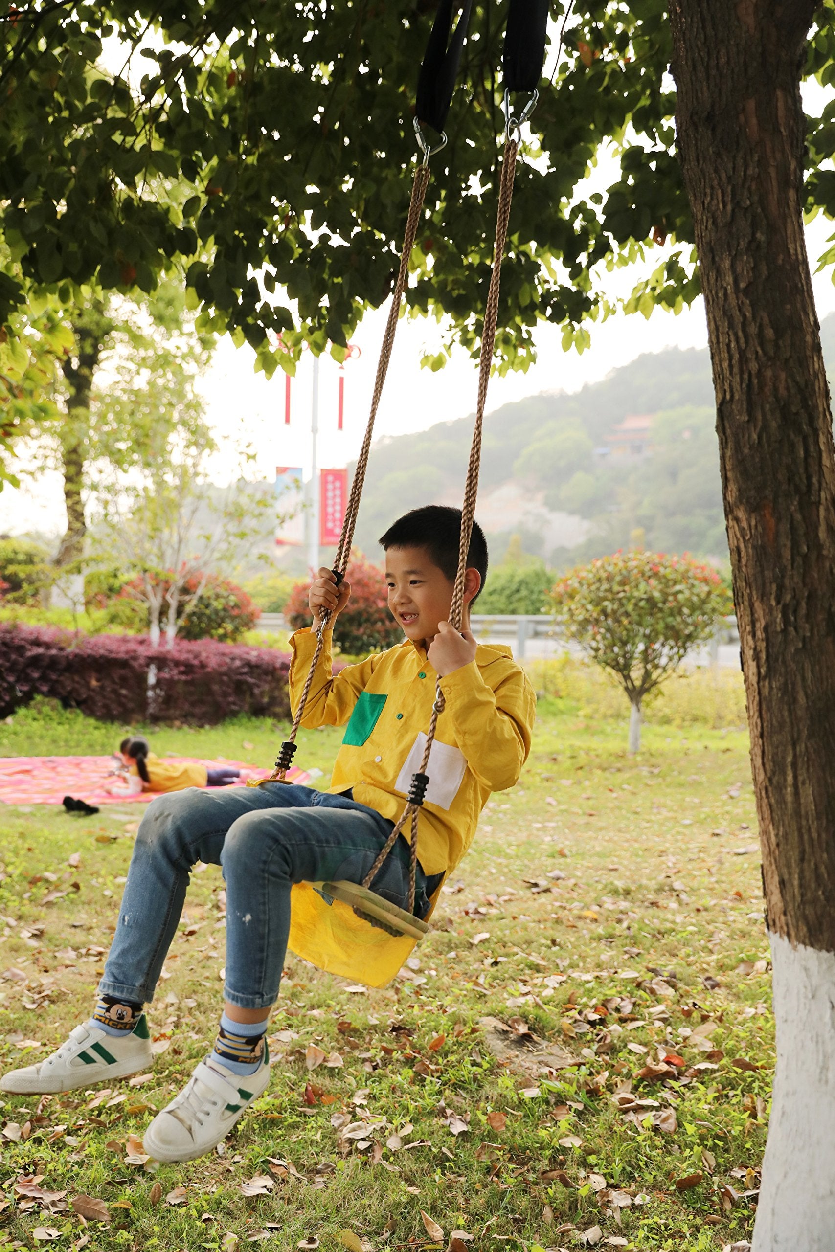 Playberg Outdoor Wooden Tree Swing With Hanging Ropes