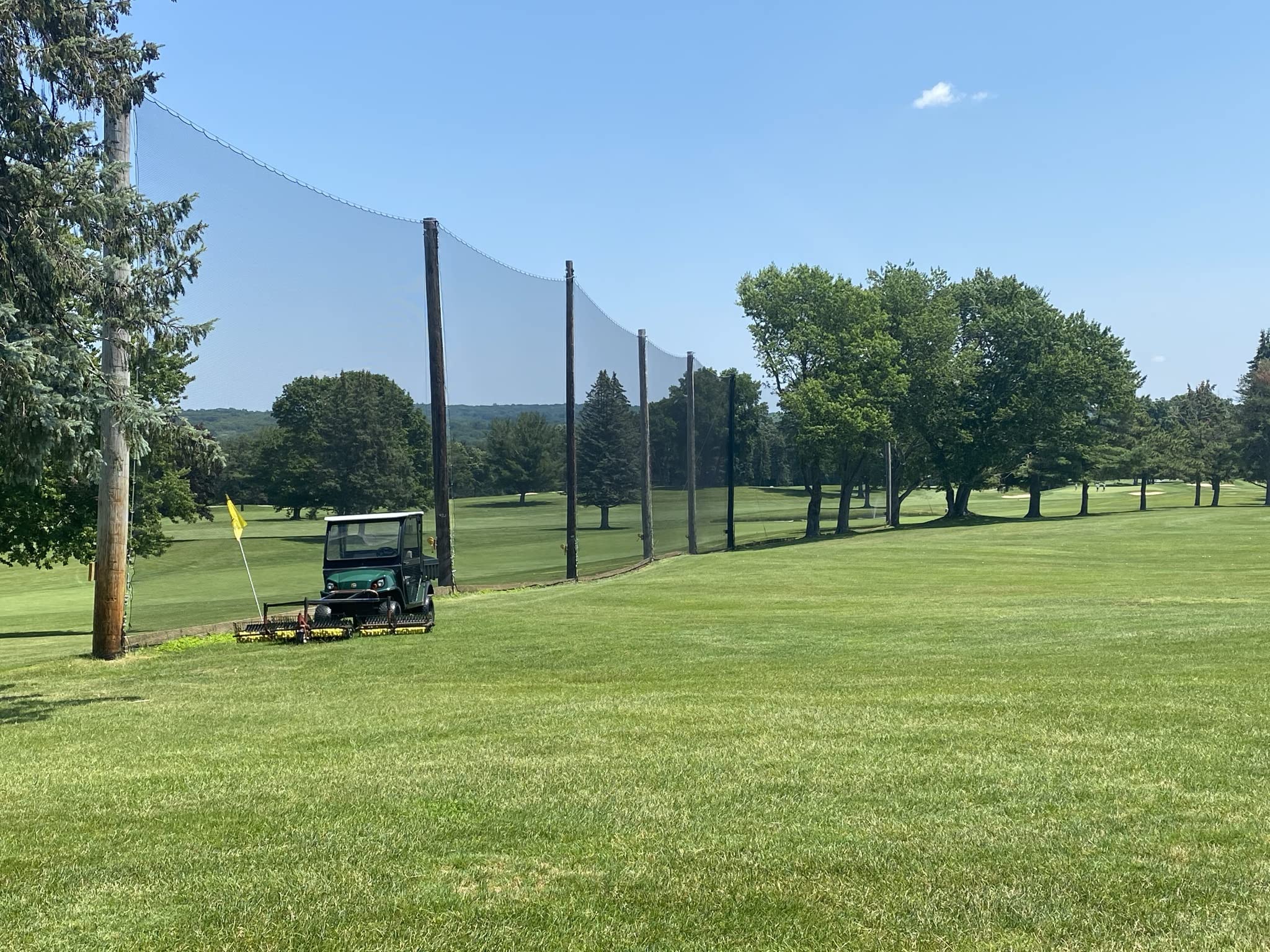 On Deck Sports Residential Golf Netting For Backyards, Driving & Chipping Practice, And Indoor & Outdoor Simulators - Standard 1