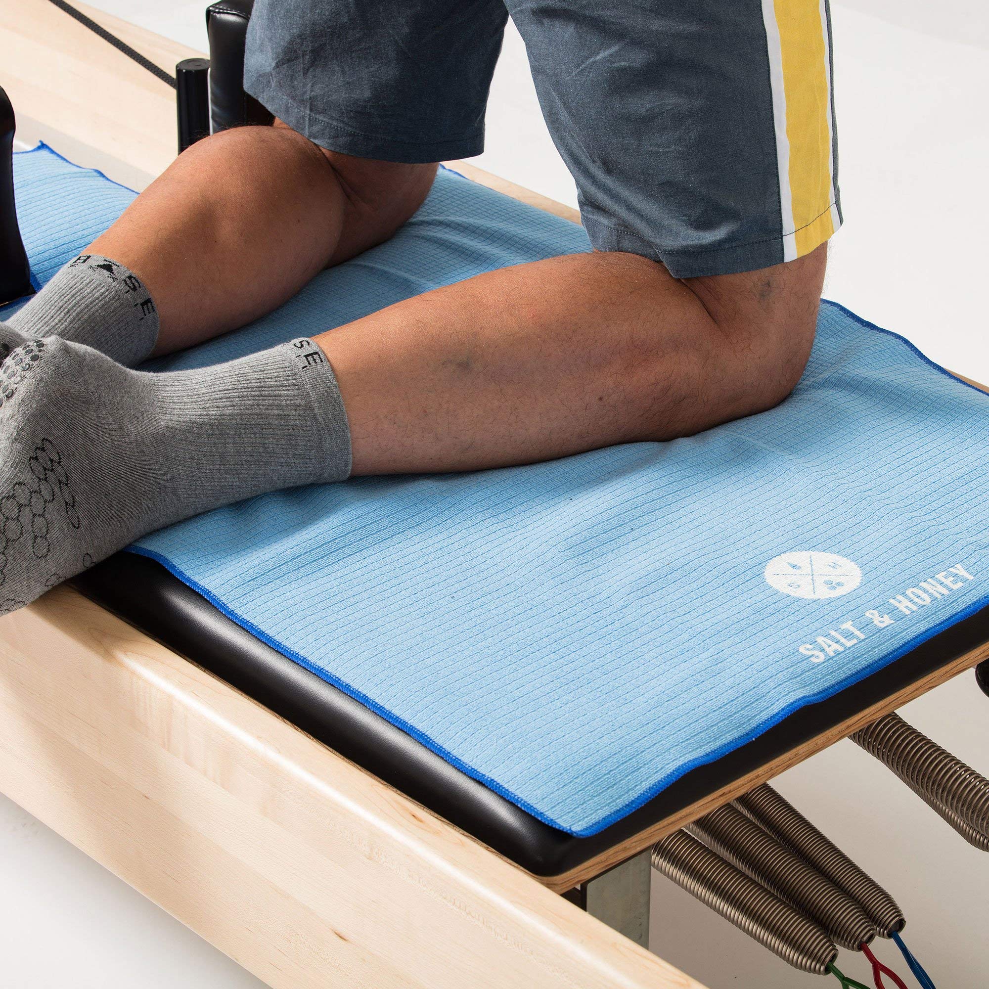 Salt & Honey Non-Slip Pilates Reformer Mat Towel (Blue)