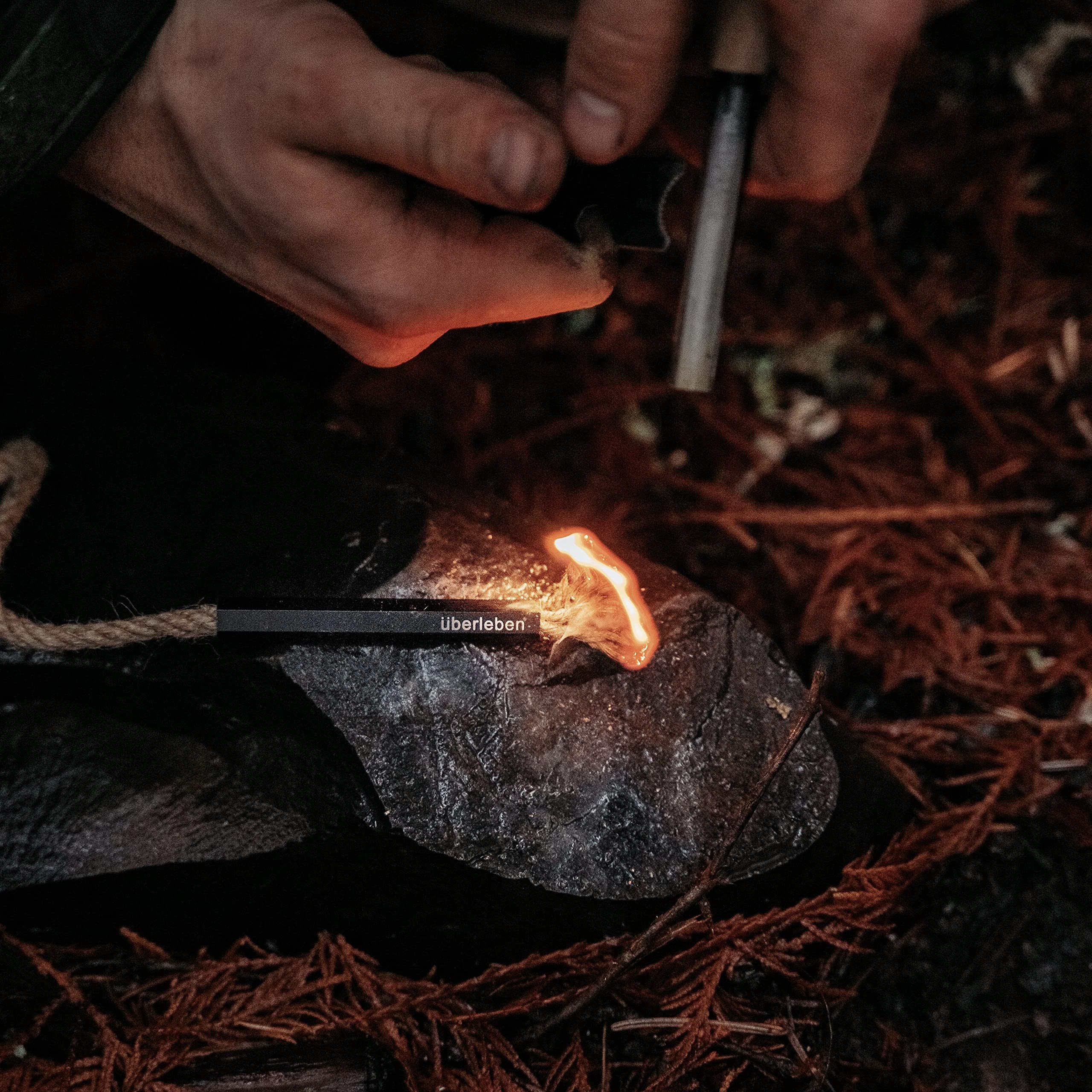 Berleben Tind      R Wick & Bellow - Parrafin Wax Infused Hemp Tinder Tube, Fire Starter - Includes Black Anodized Aluminu