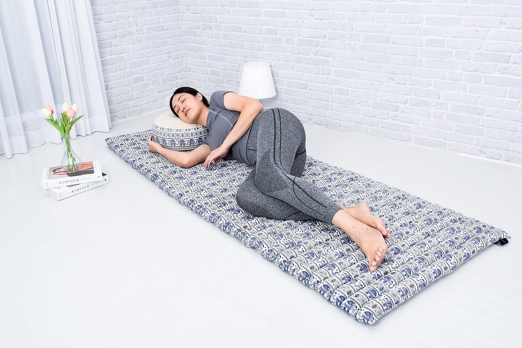 Leewadee - Foldable Floor Mattress - Japanese Roll Up Futon -Trifold Tatami Mat- Guest Floor Bed - Camping Mattress - Thai Massa