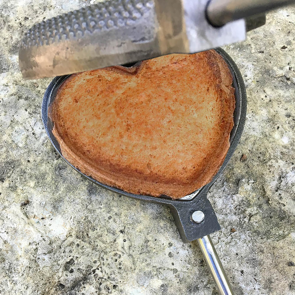 Rome Industries Love Pie Heart Shaped Pie Iron Cast Iron, 4.25'' X 28'', Gray