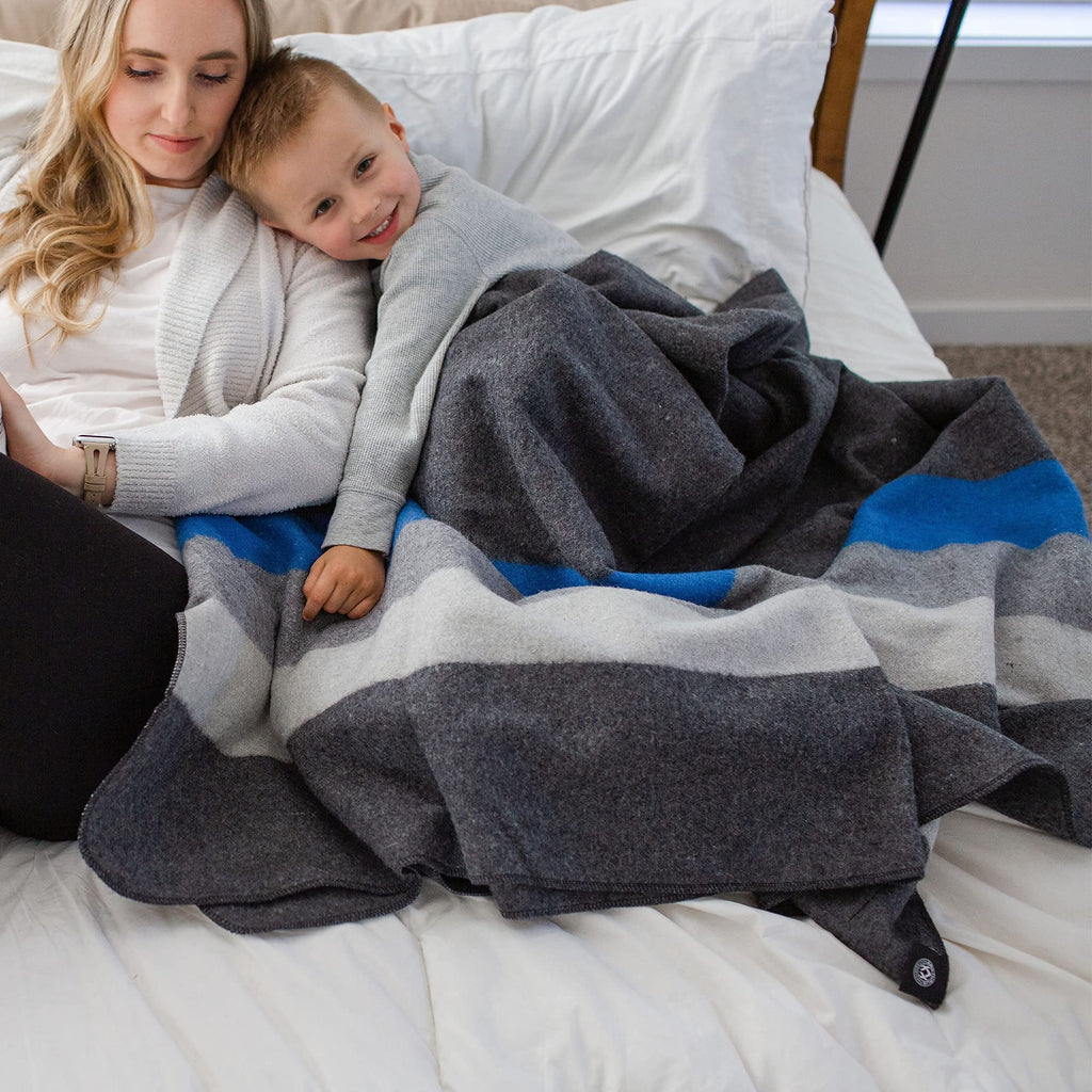 Arcturus Rainier Wool Blanket - 4.5Lbs Warm, Heavy, Washable, Large | Great For Camping, Outdoors, Survival & Emergency Kits (Wh
