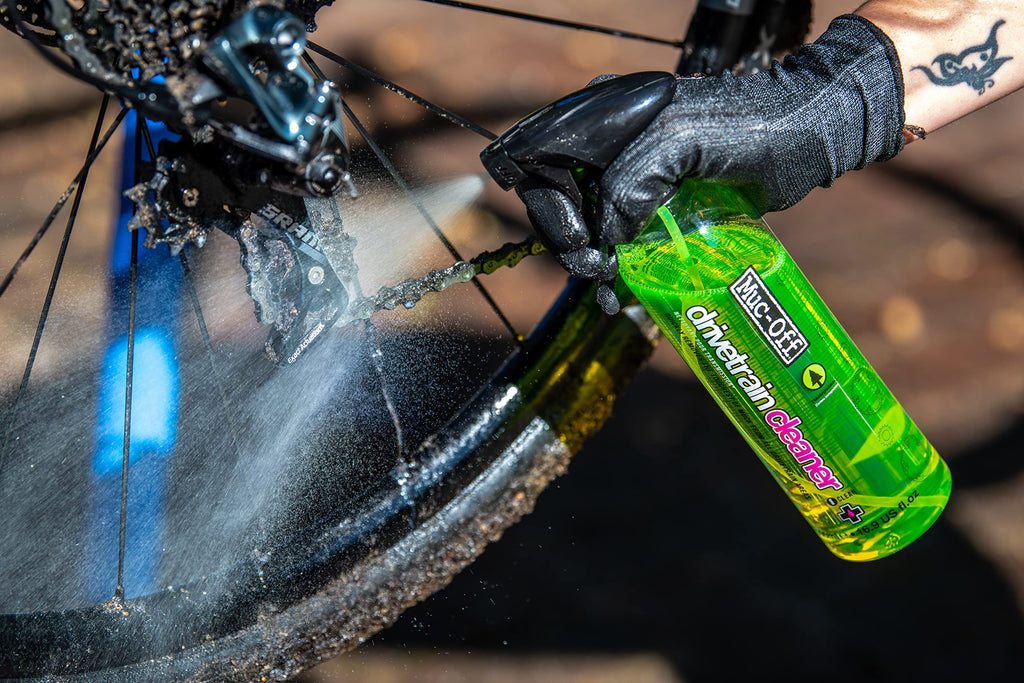 Muc Off Bio Drivetrain Cleaner, 500 Milliliters - Effective Biodegradable Bicycle Chain Cleaner And Degreaser Spray - Suitable F