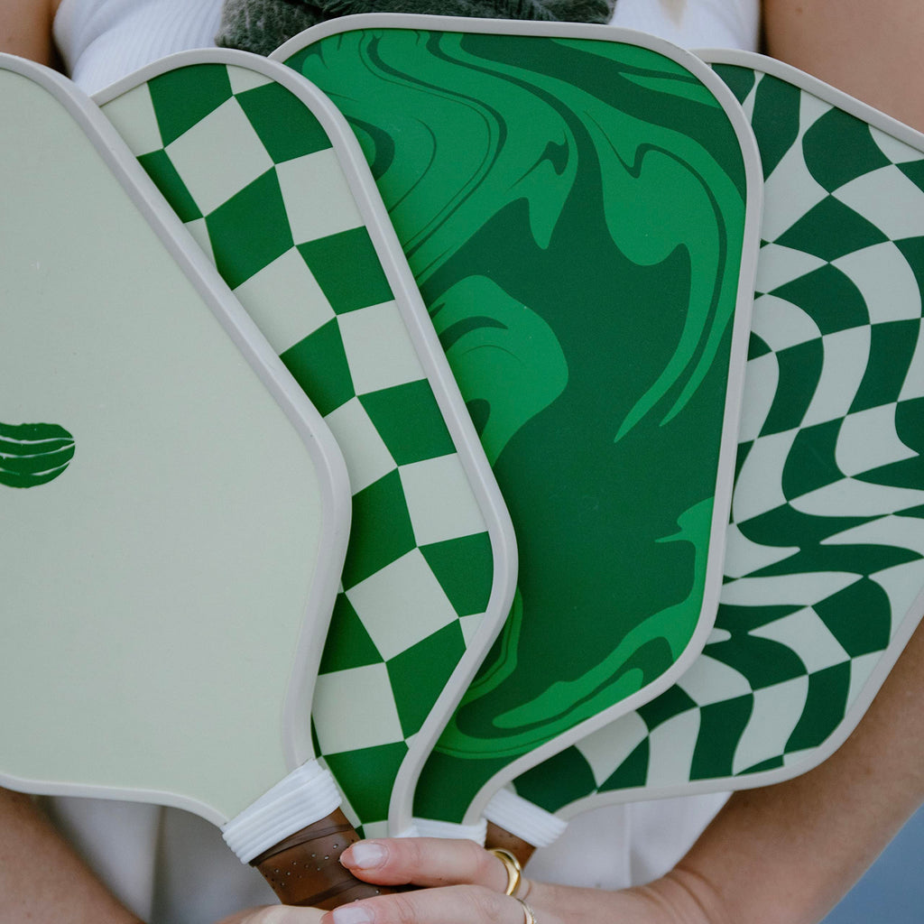 Picklish Pickleball Wavy Checks Paddle | Fiberglass Surface With High Grit And Spin, Extended Handle, 11Mm, Comfort Grip, Luxury