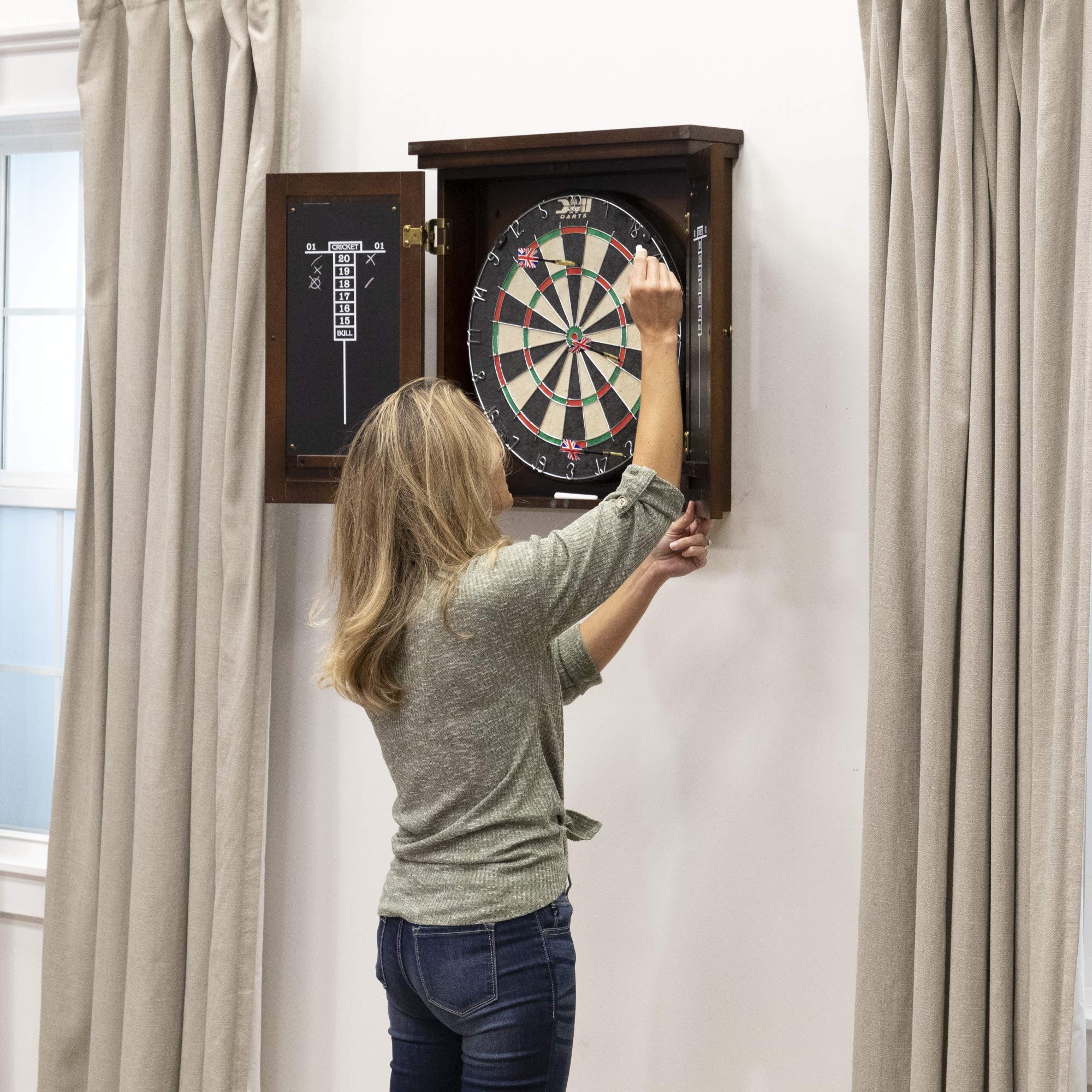 American Legend Traditional Dartboard Cabinet, Brown