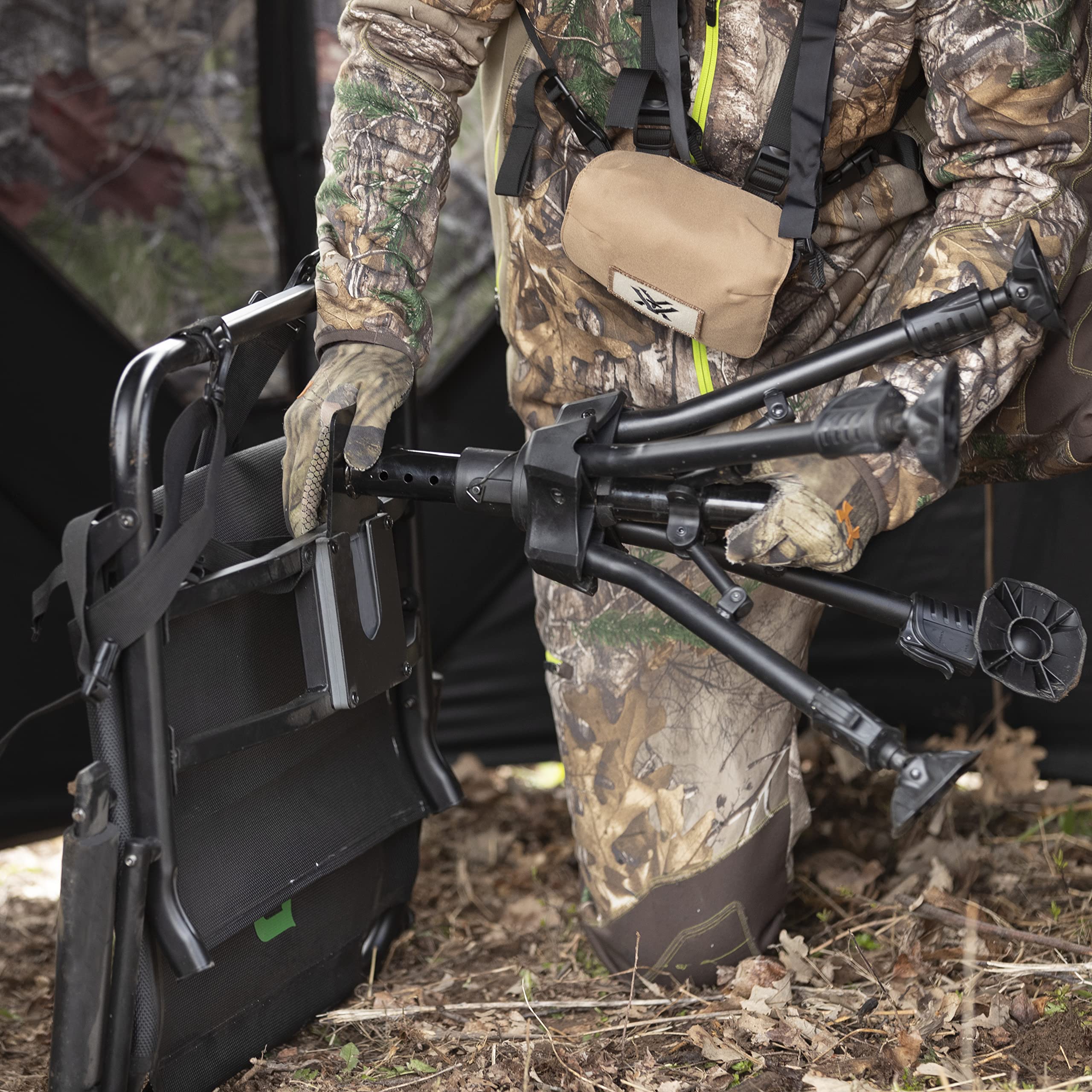 Barronett Blinds 360 Deluxe Wide Chair, Silent 360-Degree Swivel Hunting Chair, Extra-Wide, Comfortable Teartuff Mesh Seat, Adju