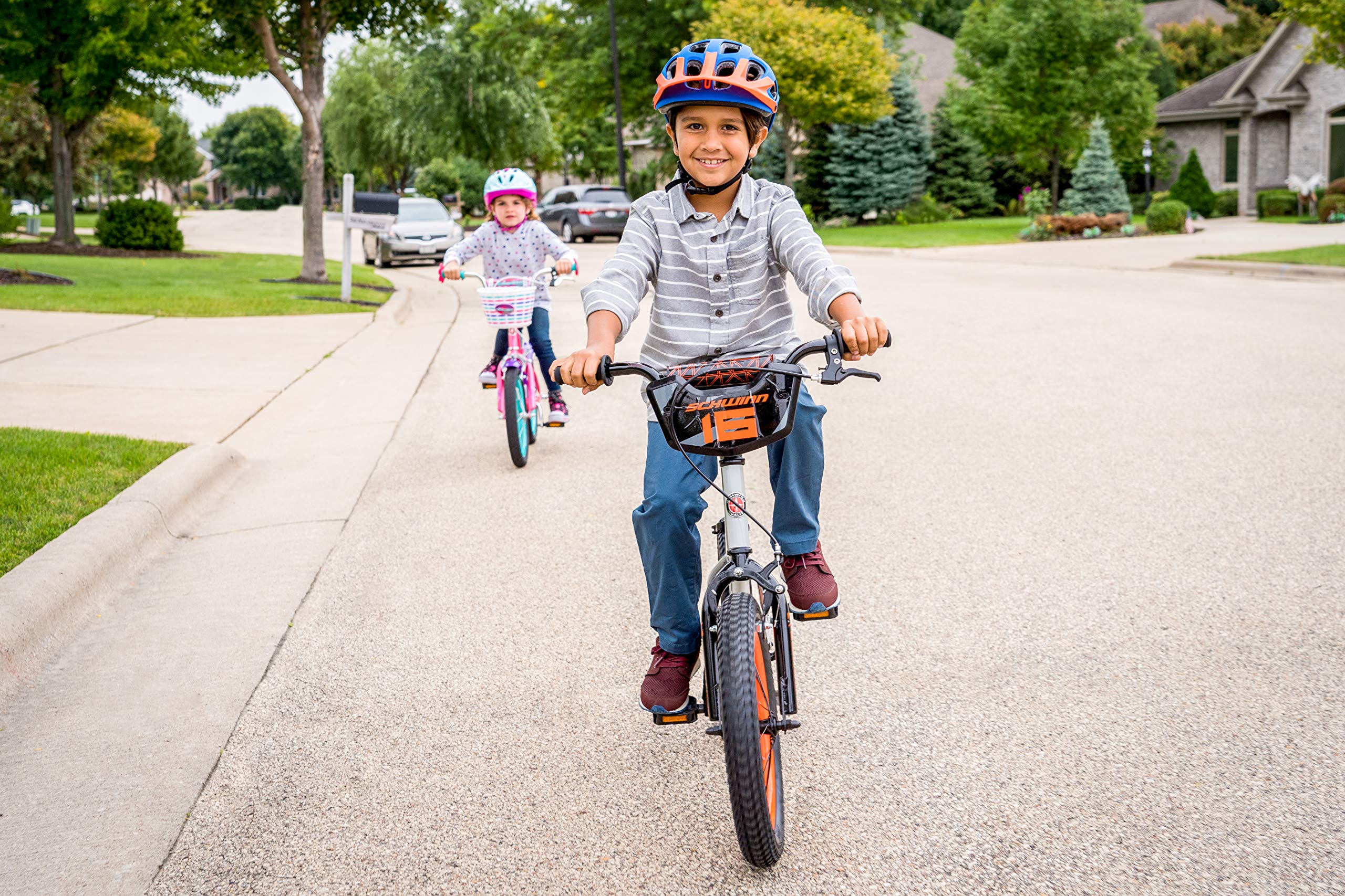 Schwinn Scorch Bike, 16 Inch Bike for Kids Ages 3-13, with Training Wheels or Adjustable Seat, Rear Coaster Brake & Front or Fro