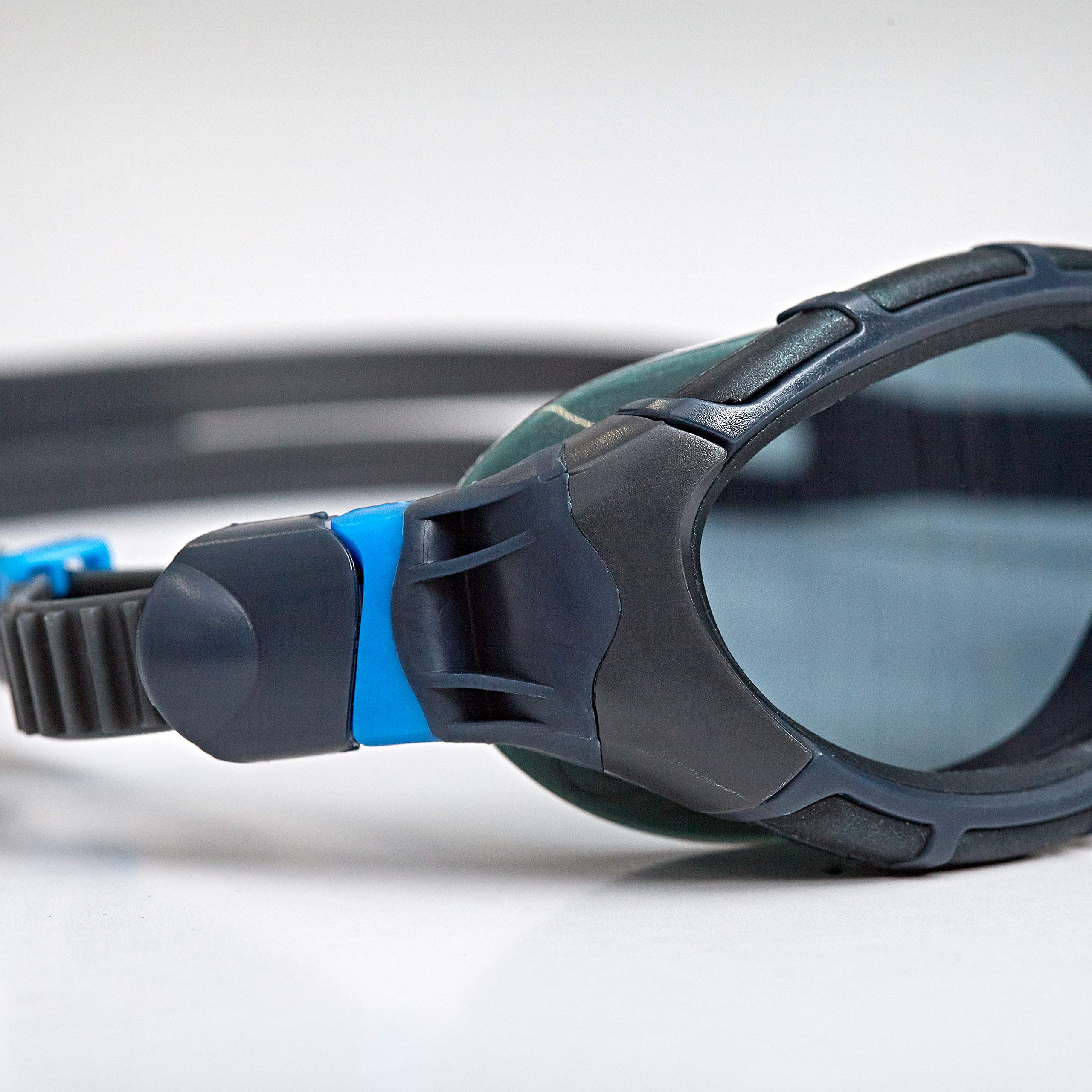 Zoggs Predator Flex Goggle, Uv Protection Swim Goggles,Assorted Color