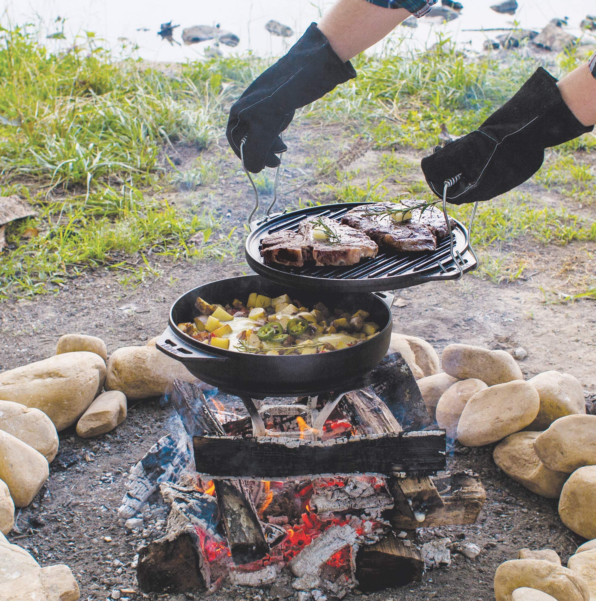 Lodge Cast Iron Cook-It-All Kit. Five-Piece Cast Iron Set Includes A Reversible Grill/Griddle 14 Inch, 6.8 Quart Bottom/Wok, Two