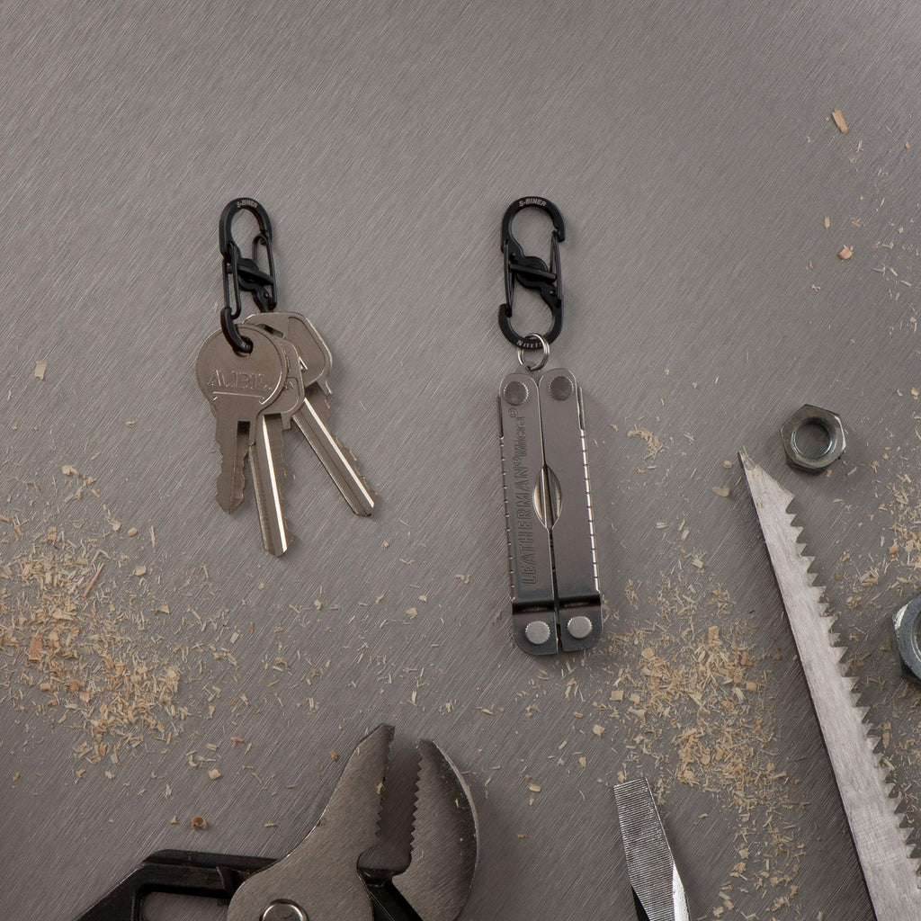 Nite Ize S-Biner Microlock Stainless Steel - S-Biner With Locking Dual Sided Gates - Keep Keys Secure With Carabiner Key Holder